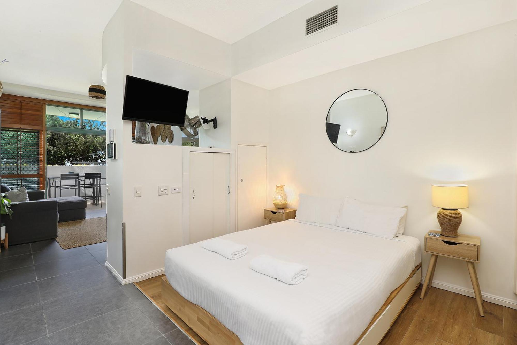 Grand Palais Boolarong Beachside Apartments