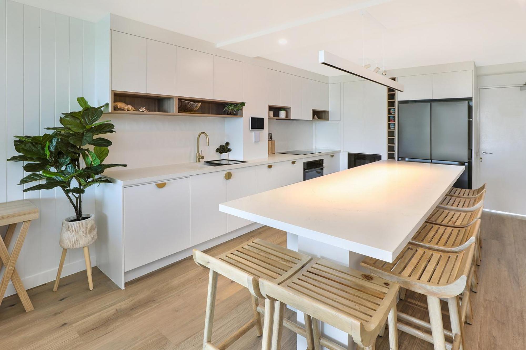 Grand Palais Boolarong Beachside Apartments