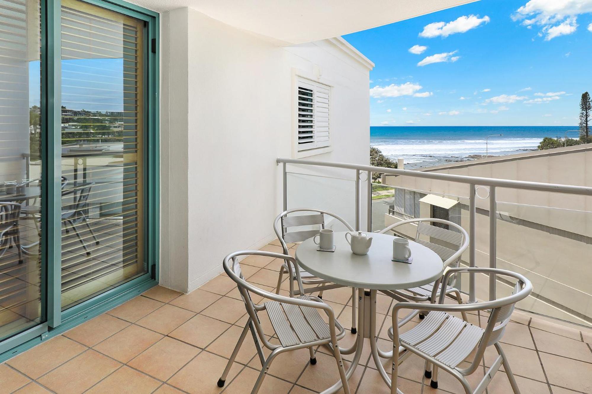Grand Palais Boolarong Beachside Apartments