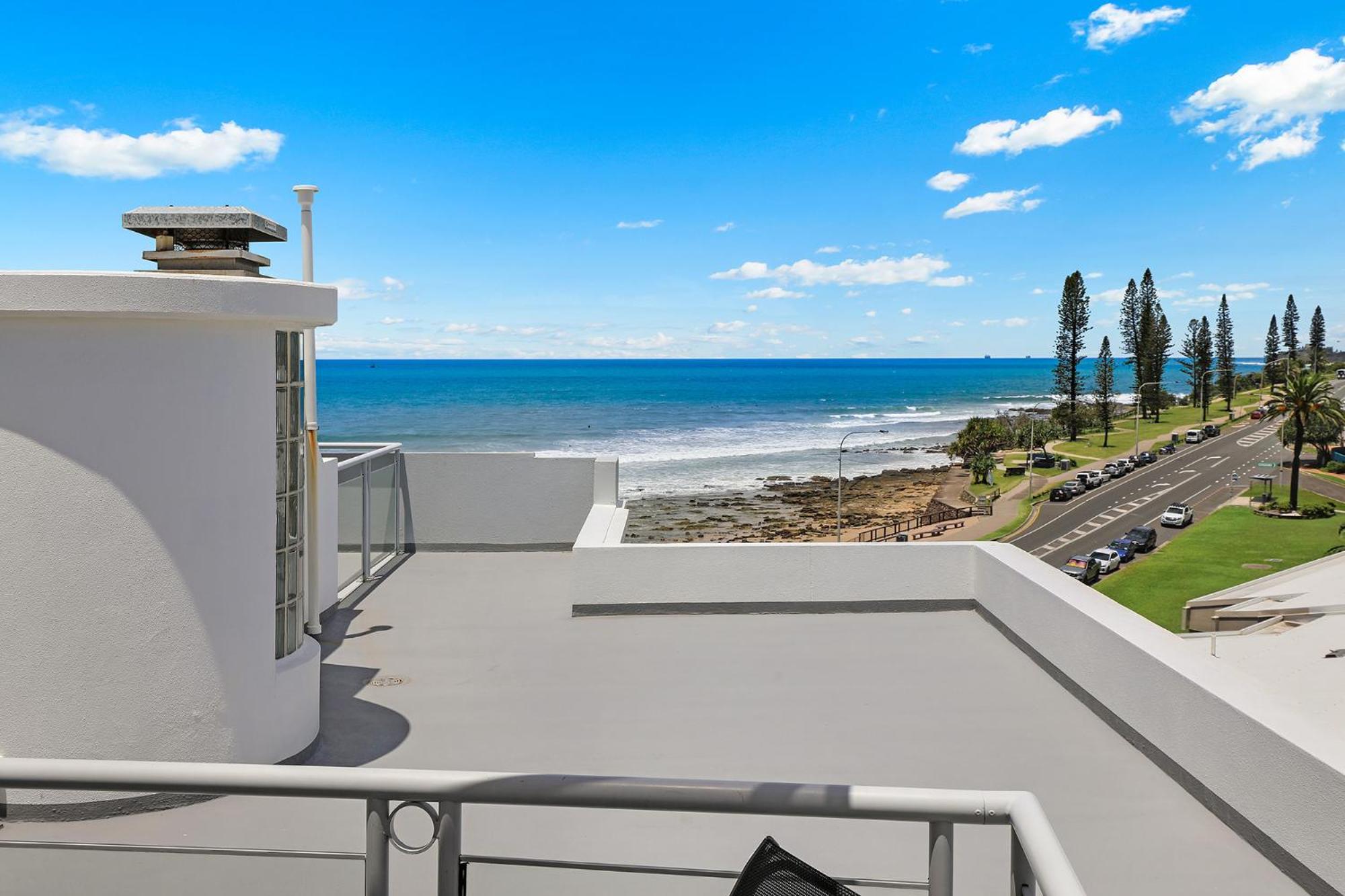 Grand Palais Boolarong Beachside Apartments