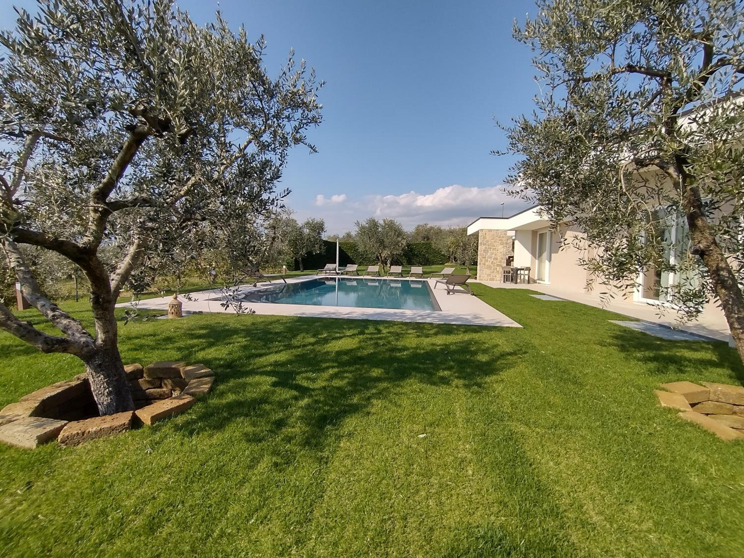 La Rondinella Apartments view 5