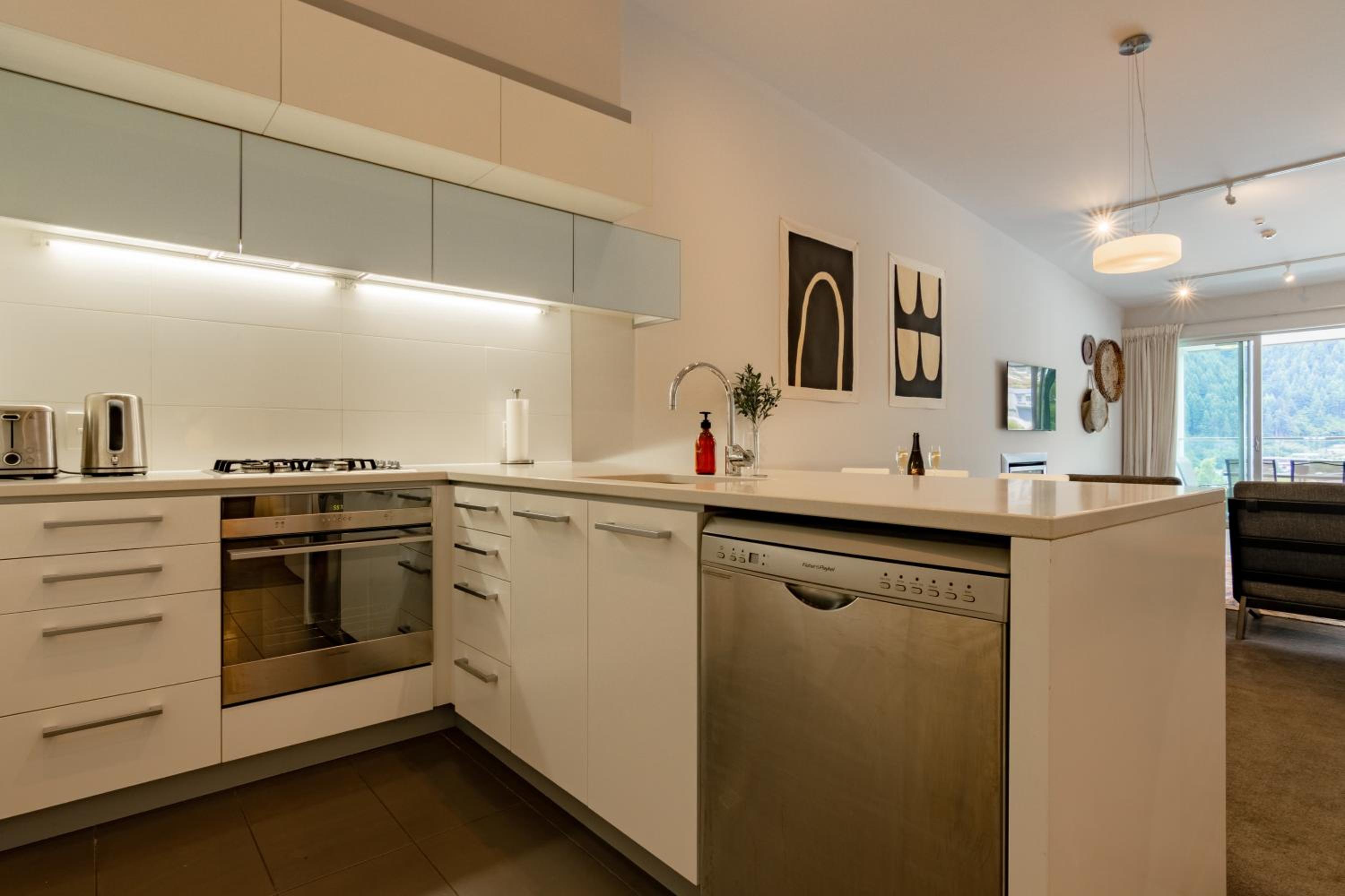Stylish Haven Luxury Interiors in Prime Location