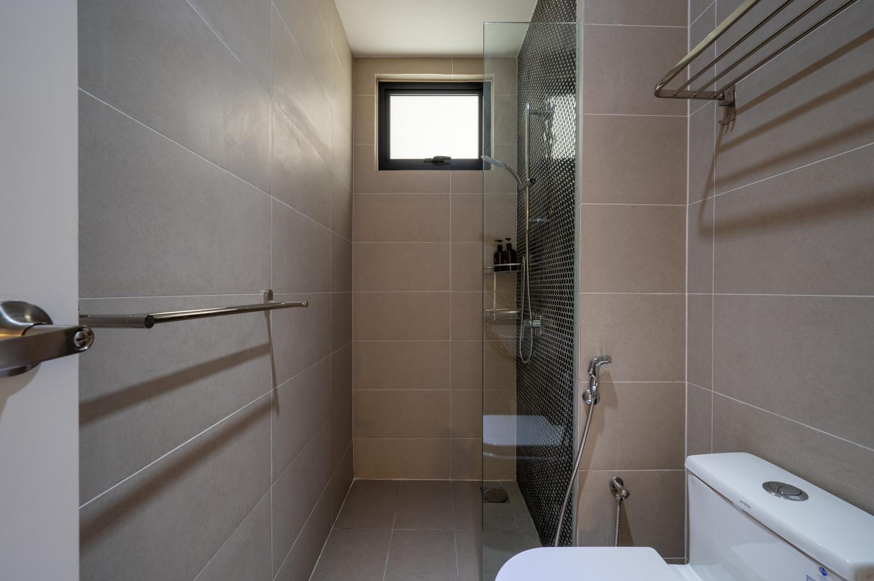 Greystone Continew Residensi