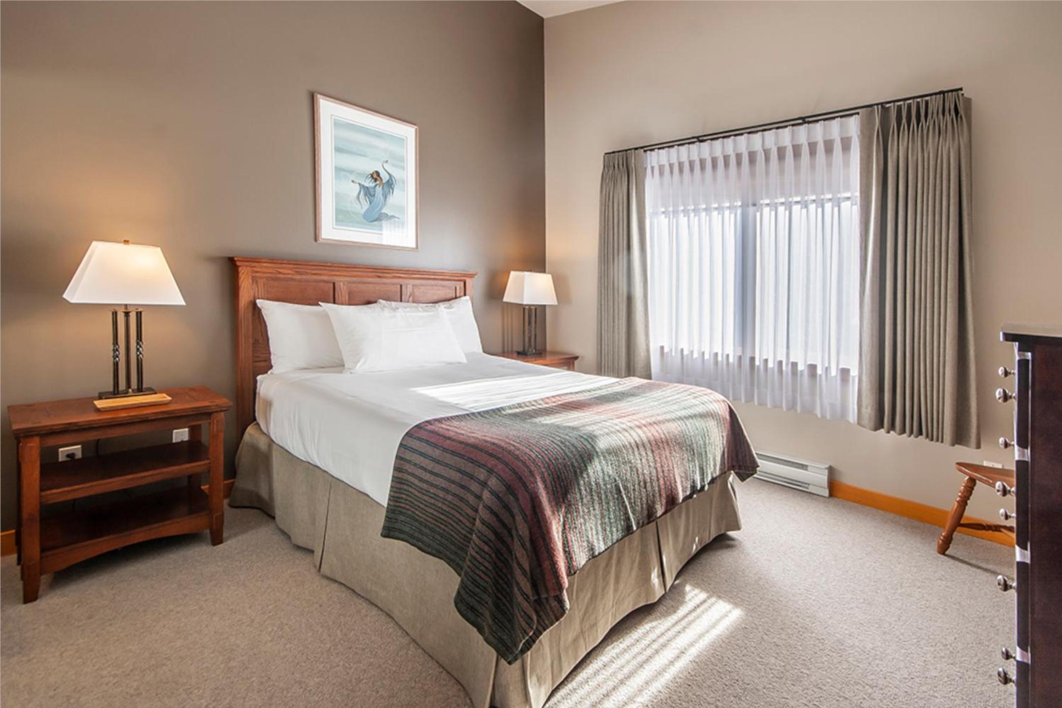 Tofino Vacations - Himwitsa Lodge - Property Image 40