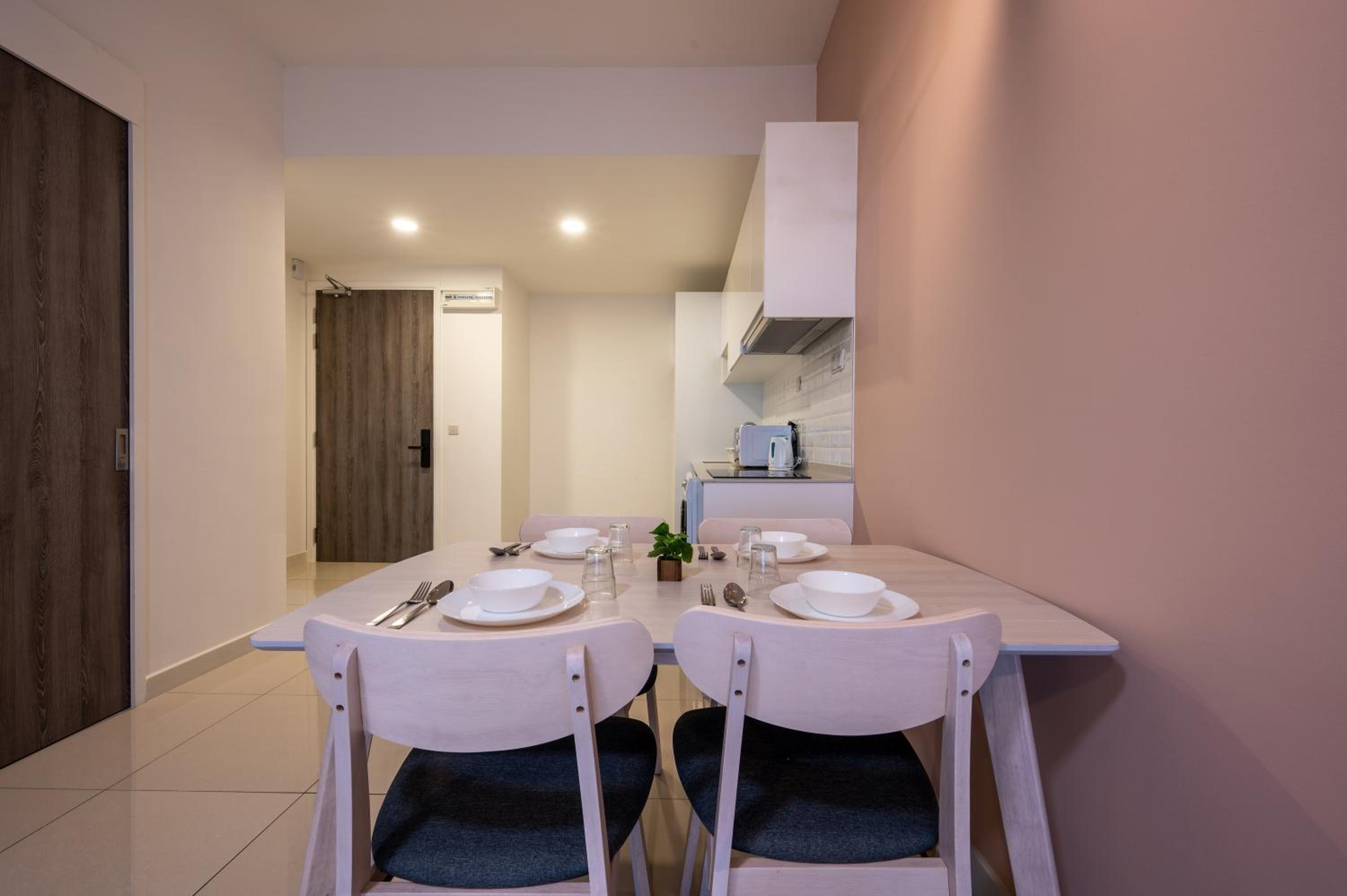 Greystone Continew Residensi
