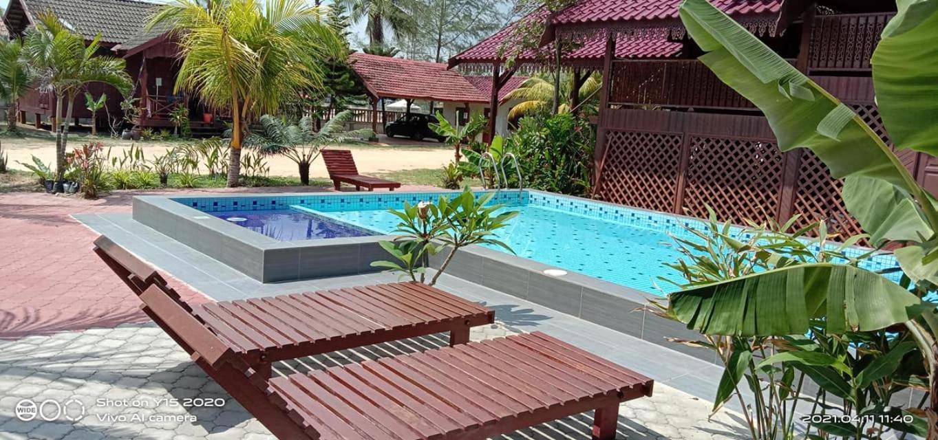 Bayu Beach Penarek