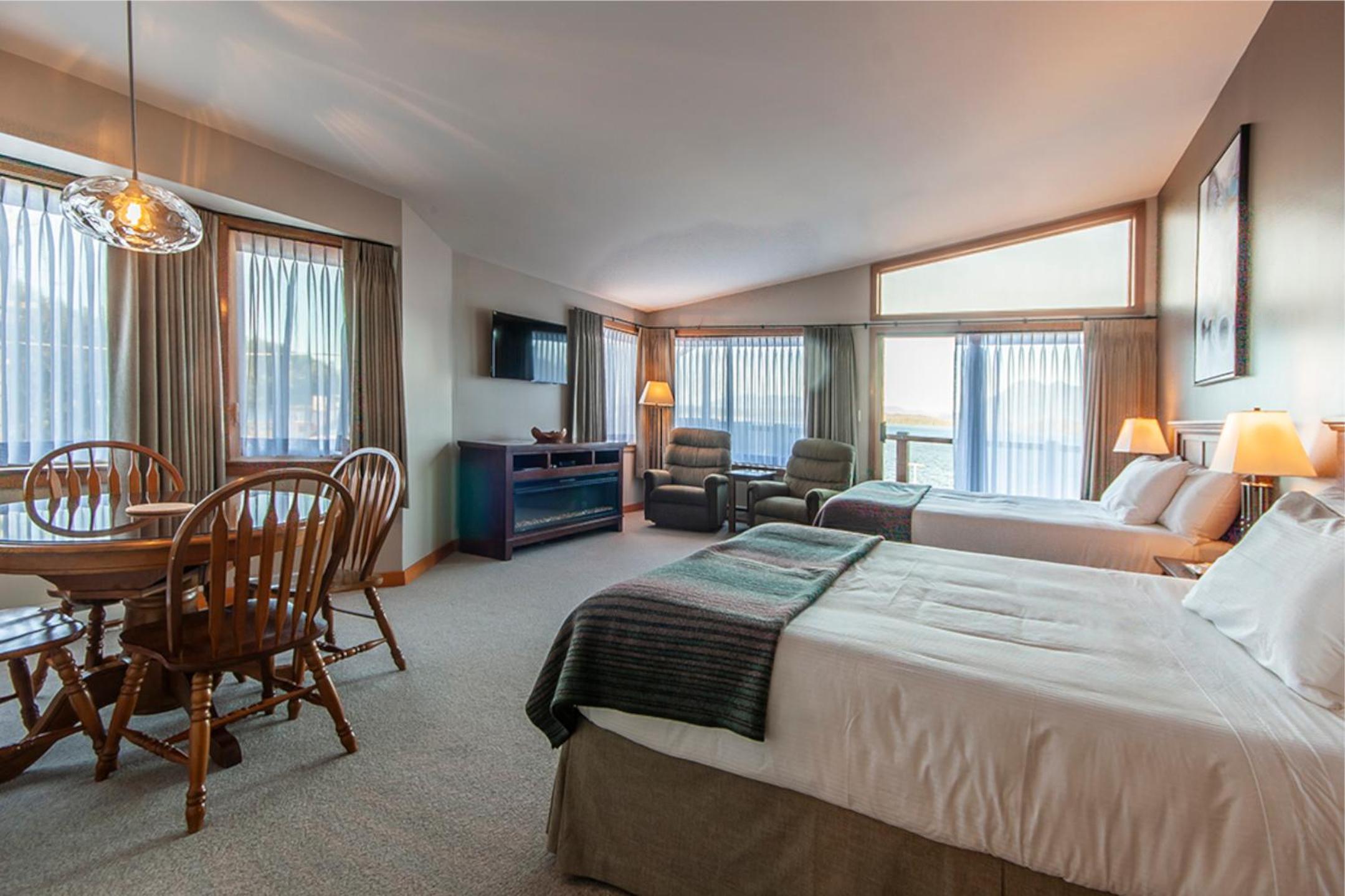 Tofino Vacations - Himwitsa Lodge - Property Image 3