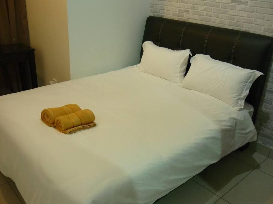 2 bedrooms & 2 bathrooms near new Gurney Bay photo 6