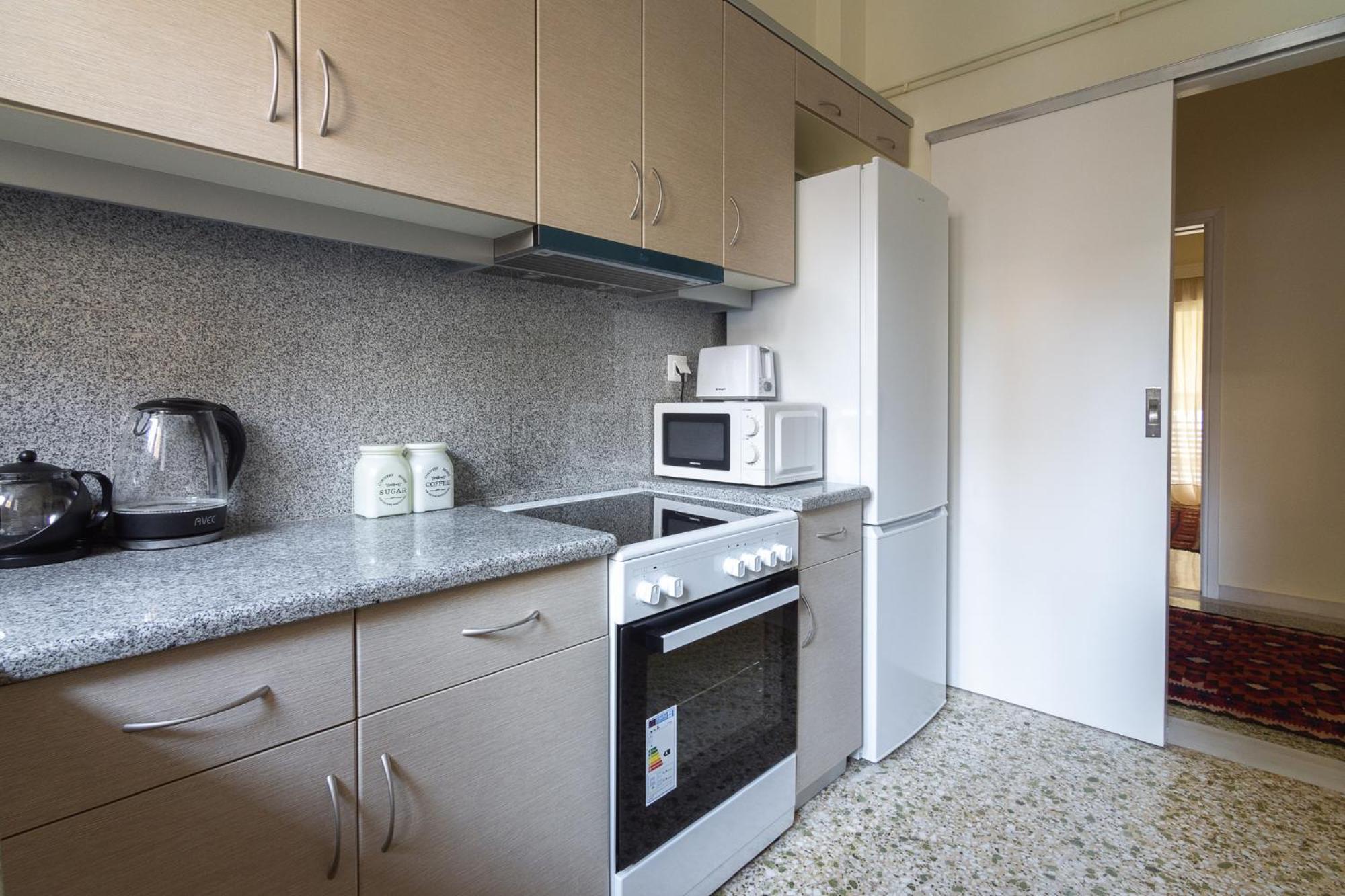 Athens Vacations - Bright and Spacious 2-bedrooms Apartment in Athens - Property Image 9