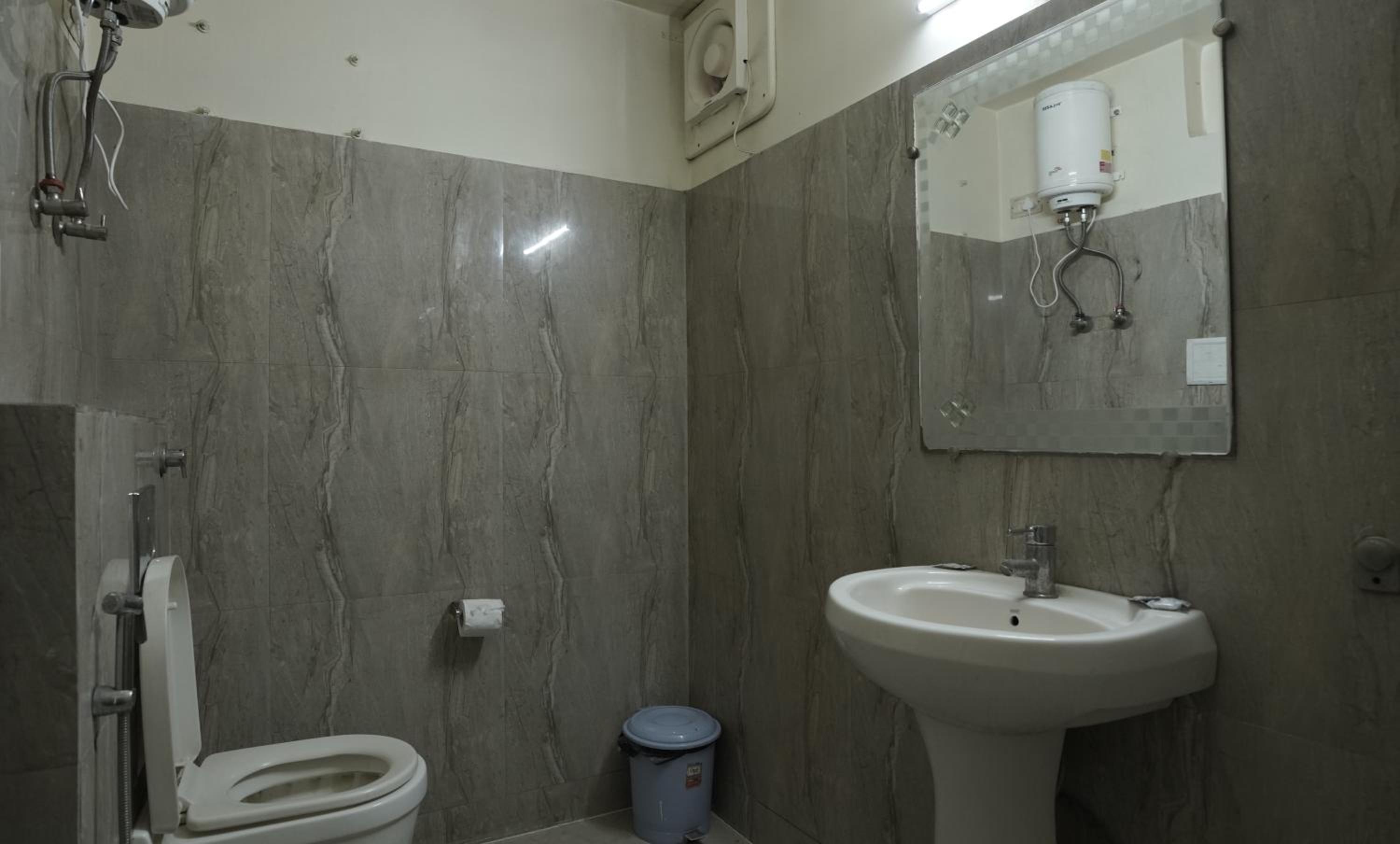 Photo 9