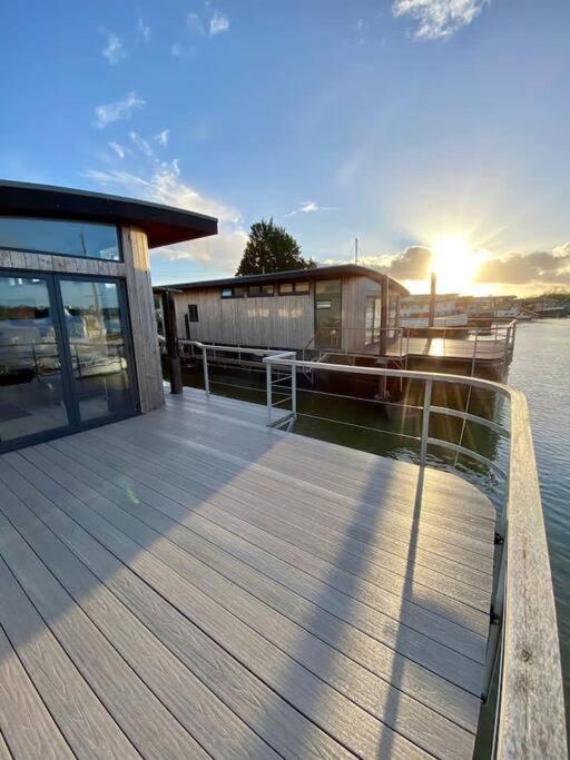 Houseboat Eleuthera view 5