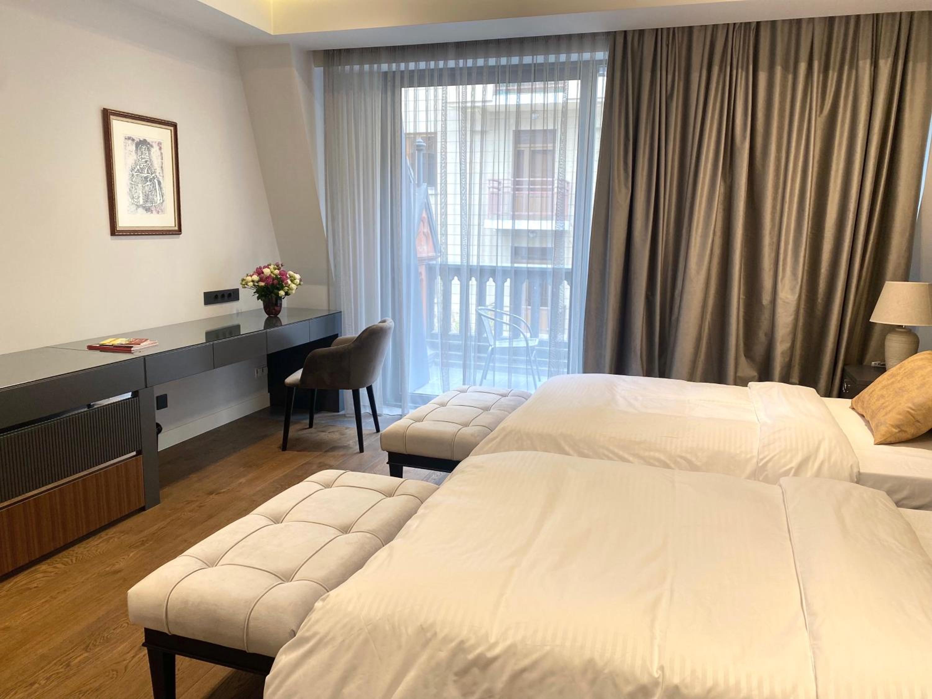 Heart of Yerevan - City Center Luxury Apartments