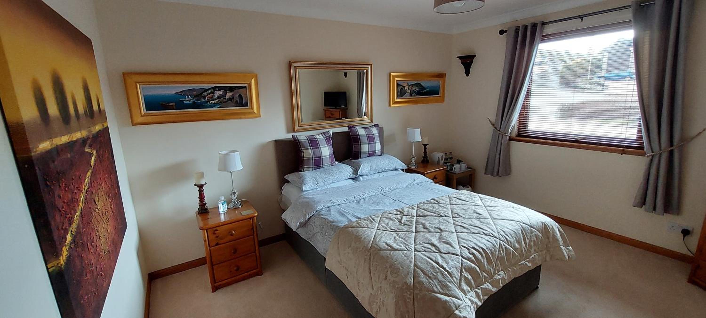 One Strathview B&B