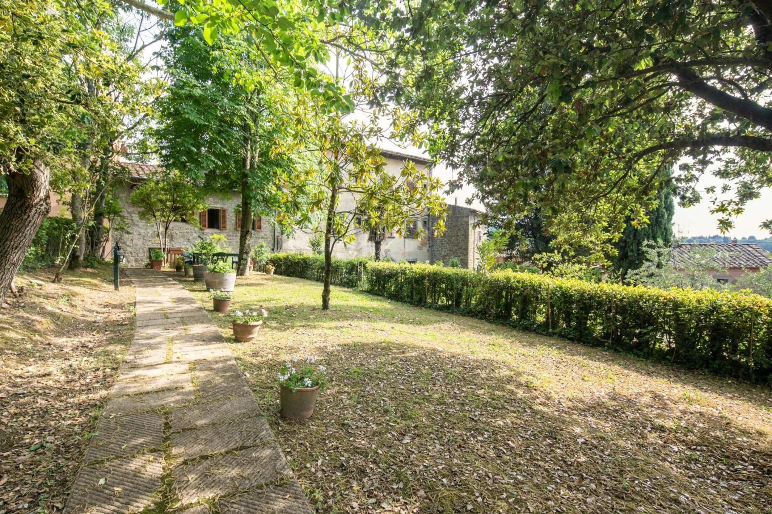 Stone built farmhouse Antica Torre by VacaVilla view 5