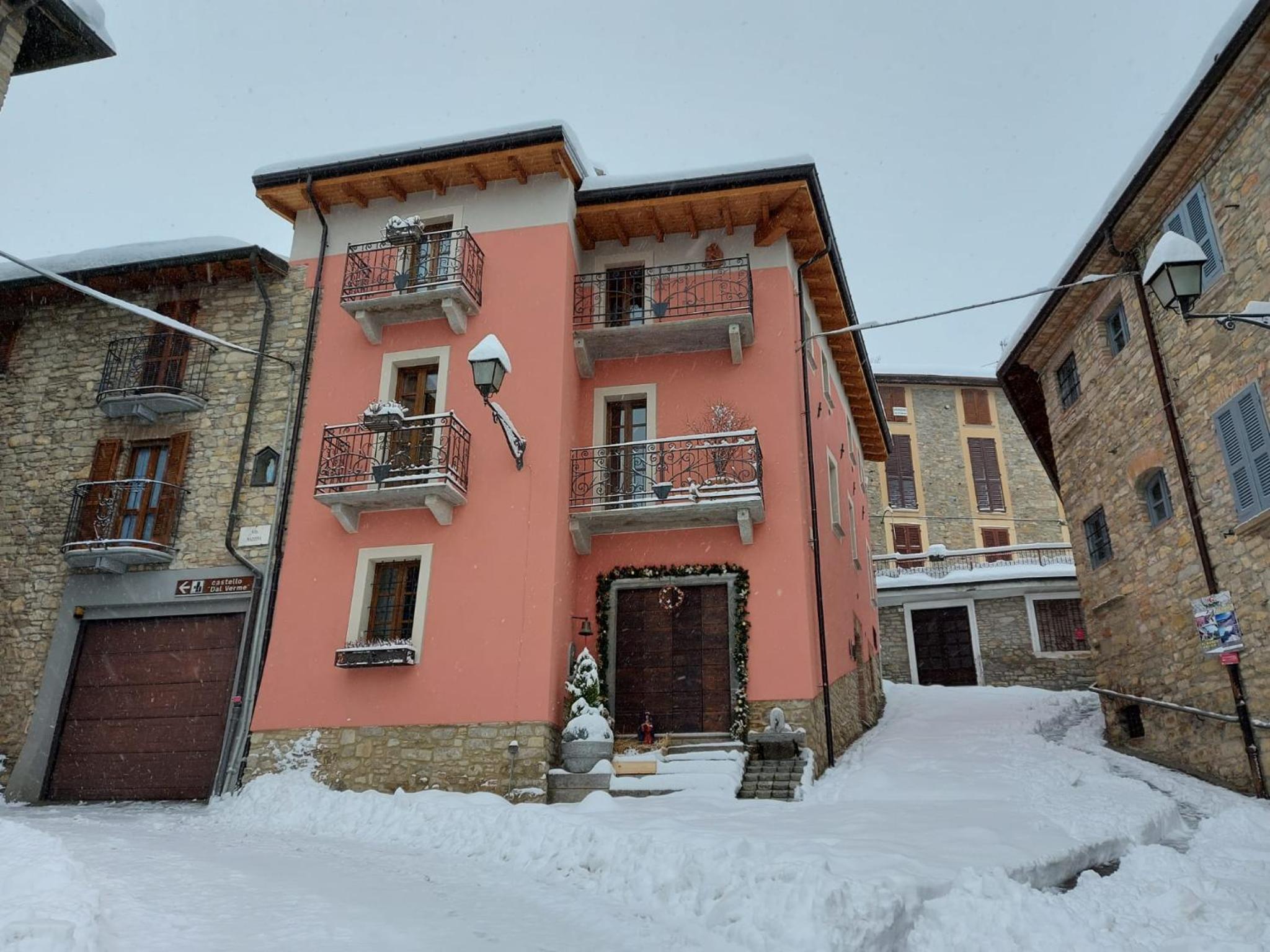 Photo 42