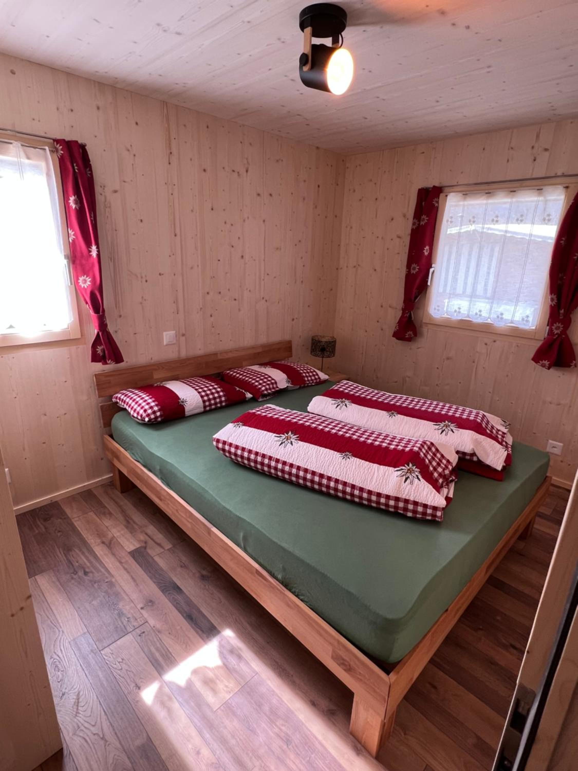 Bungalow Li Presi in Camping Cavresc, Via dal Cavresc 1, 7746 Le Prese-Poschiavo