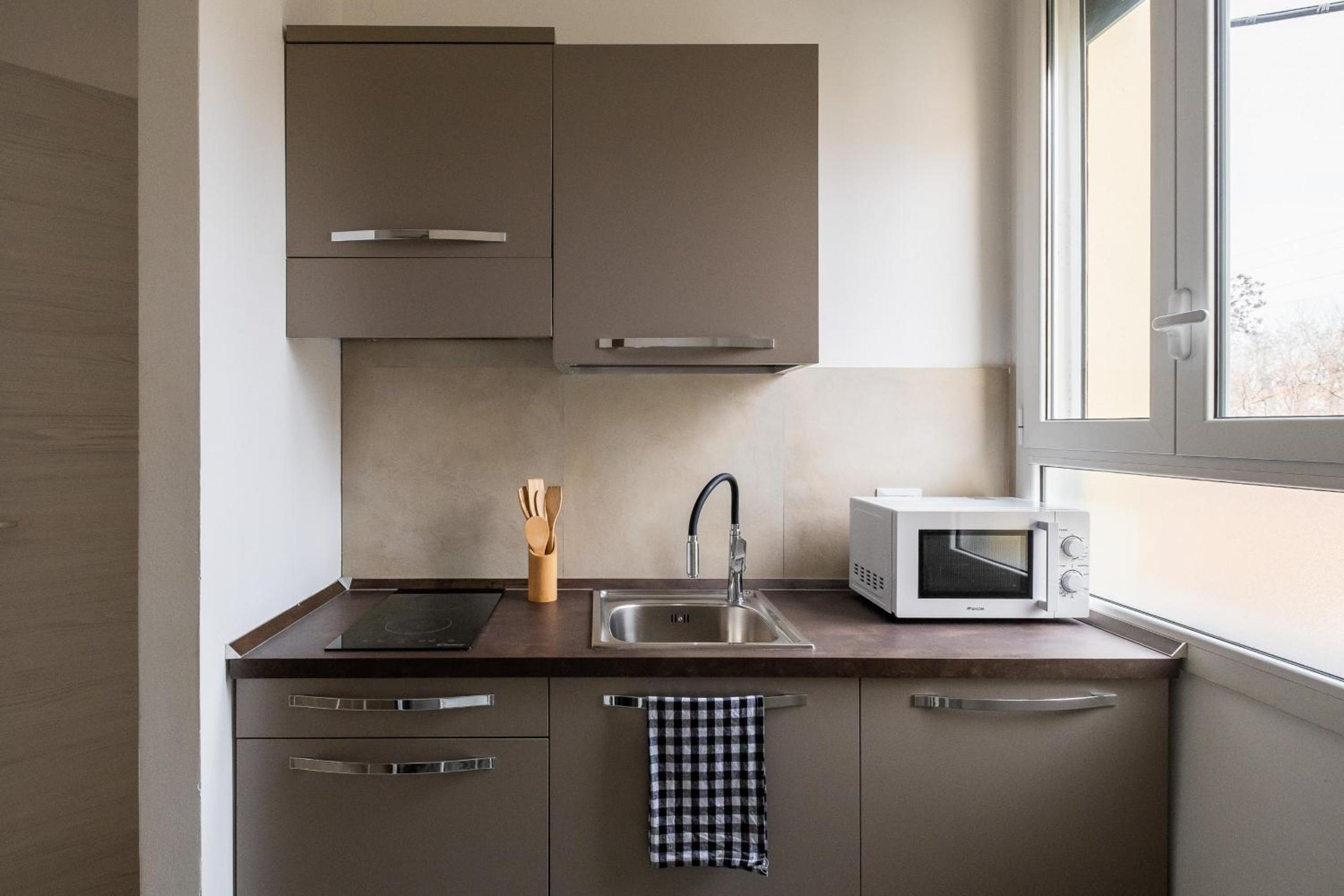 Palazzina Carracci en Bologna — kitchen