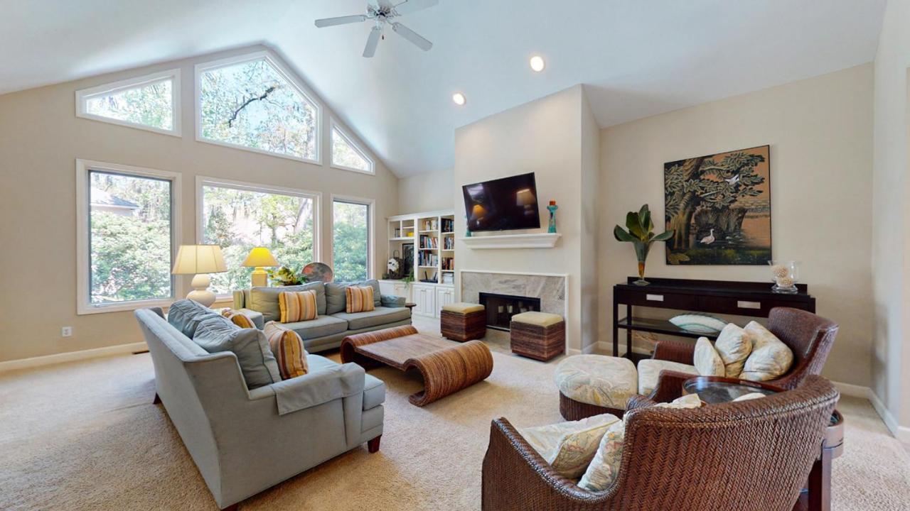 6 Flagg Dr view 4