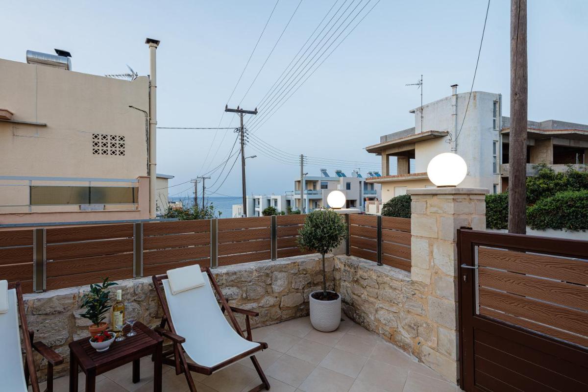 Amalthea Family Residence photo 5