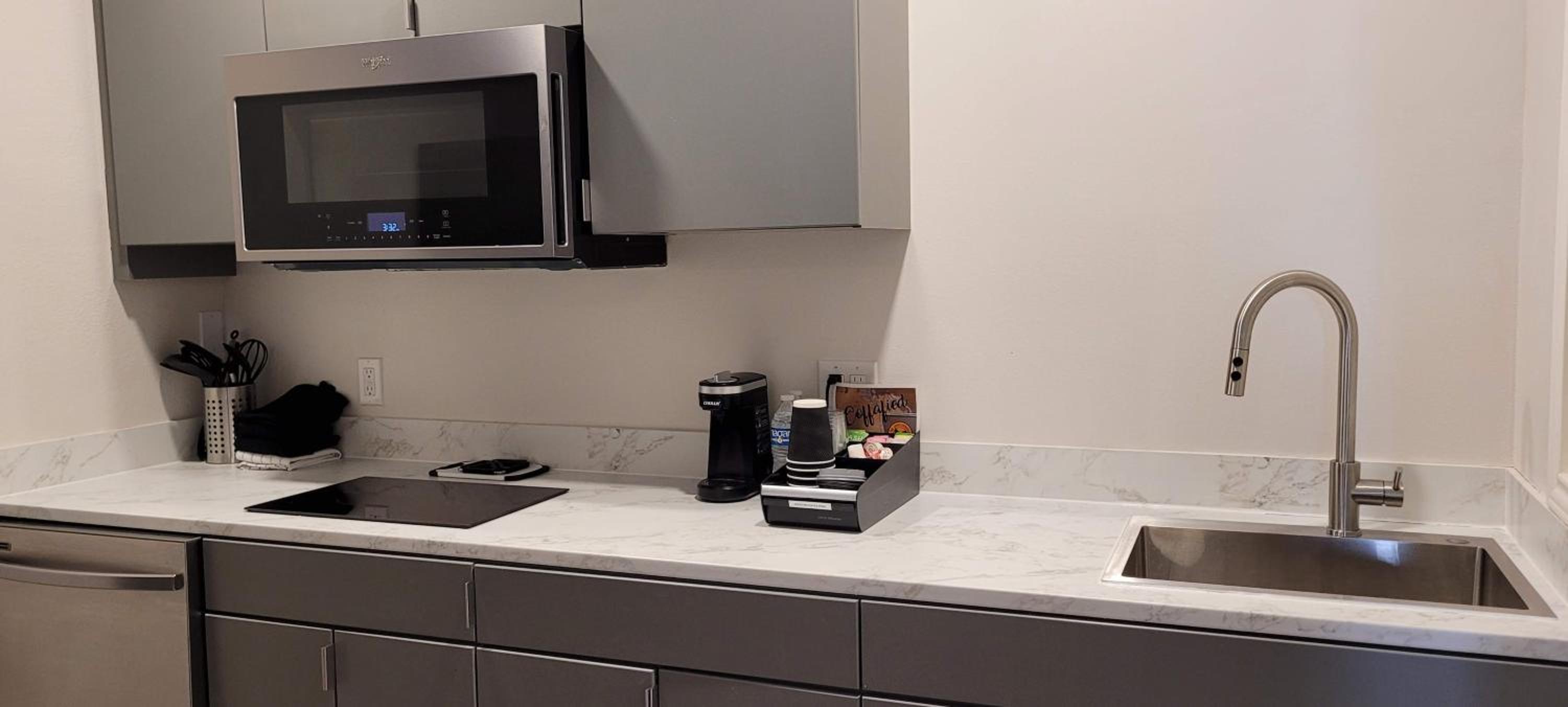 Bartlesville Vacations - Hotel Phillips - Property Image 139