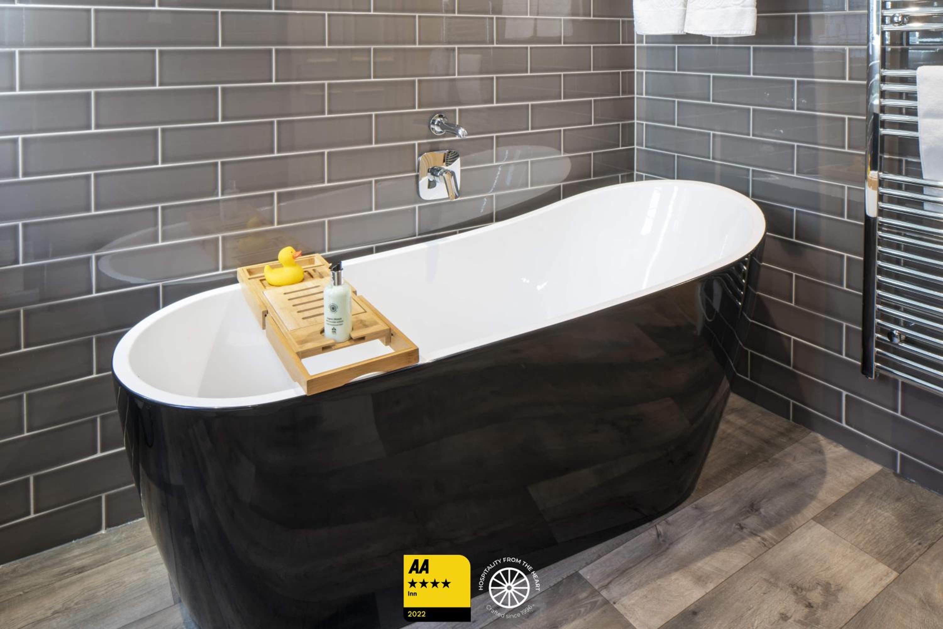 Tewkesbury Vacations - The Tudor House Hotel, Tewkesbury, Gloucestershire - Property Image 11