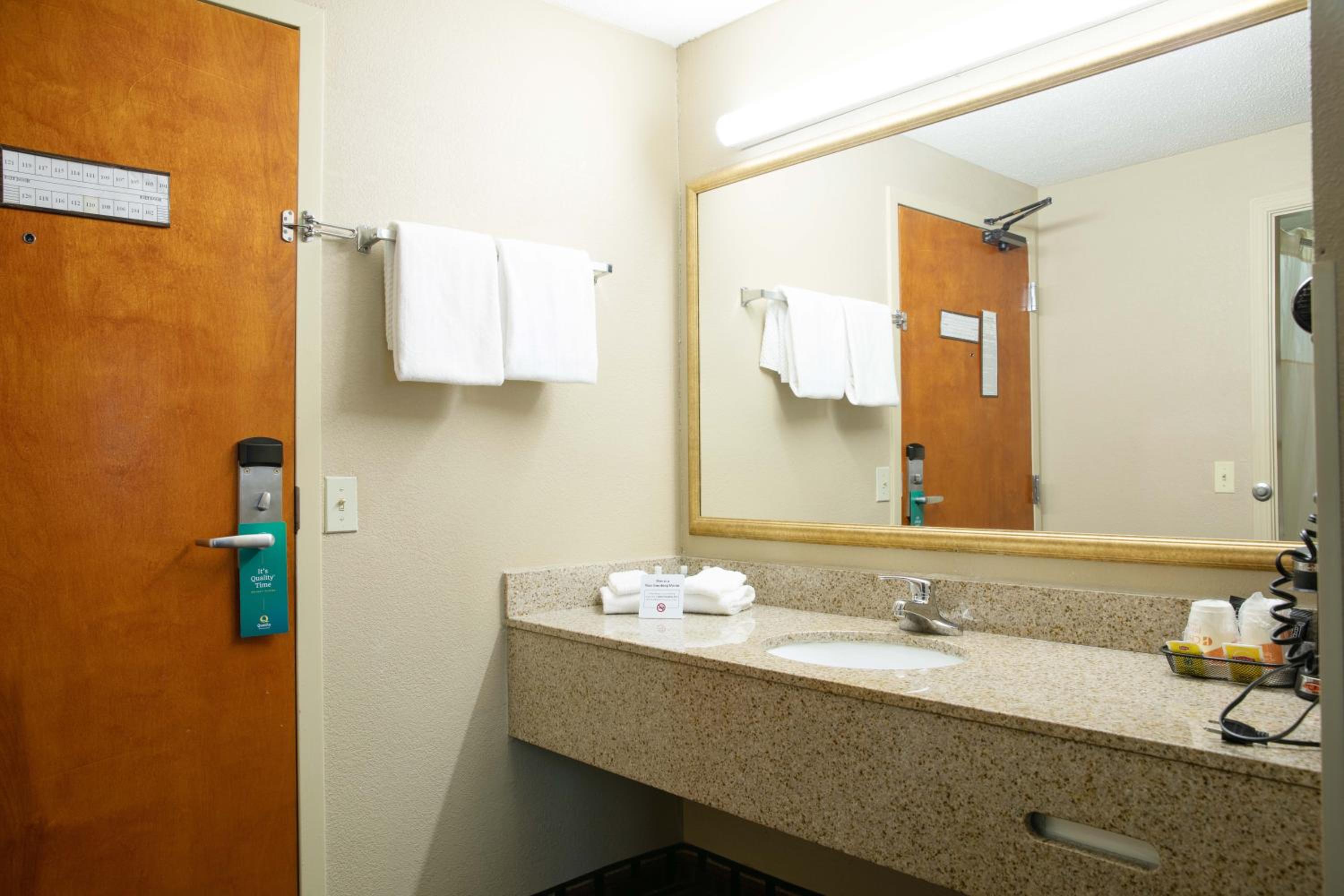 Quality Inn Raynham - Taunton, Foto 55
