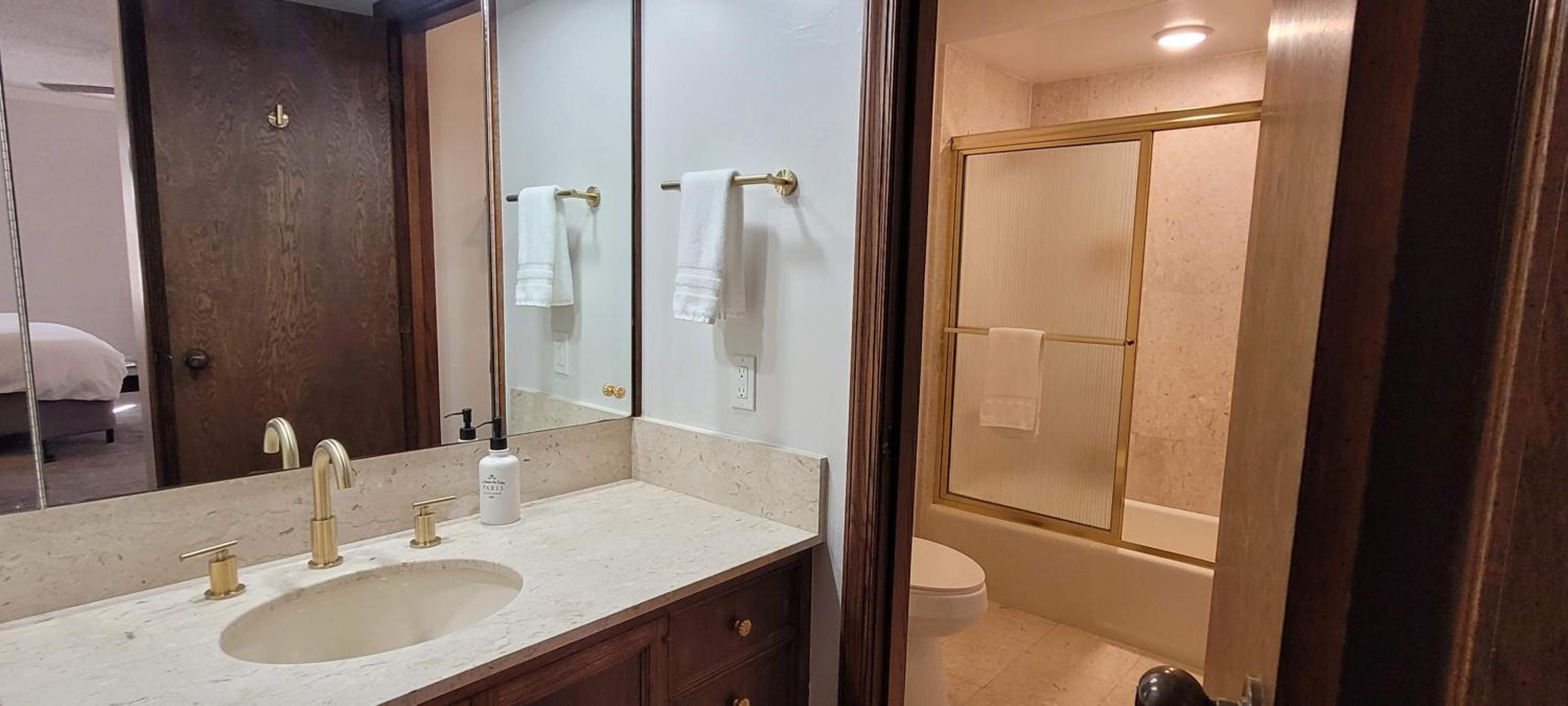 Bartlesville Vacations - Hotel Phillips - Property Image 165