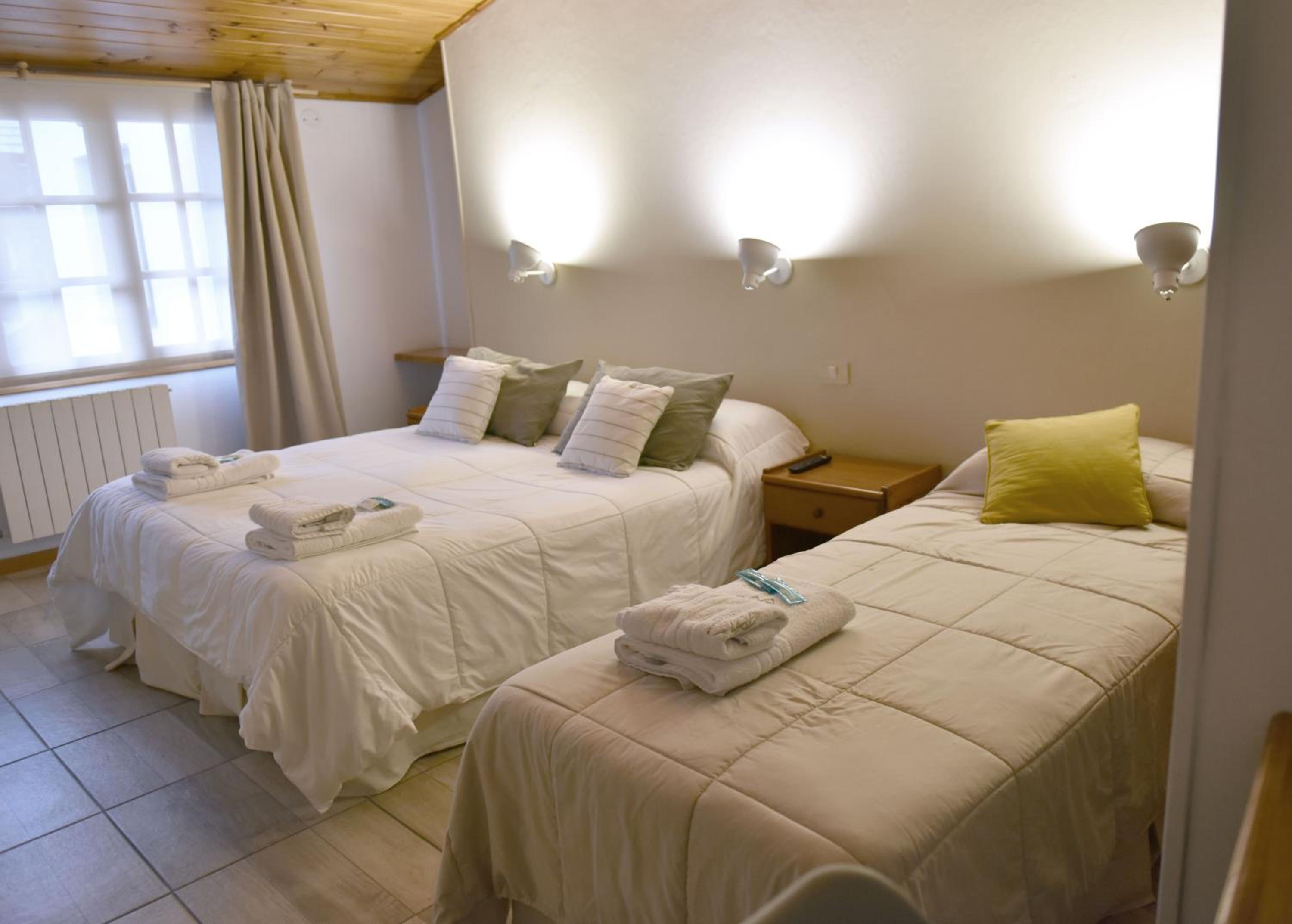 Latitud Cuarenta Suites
