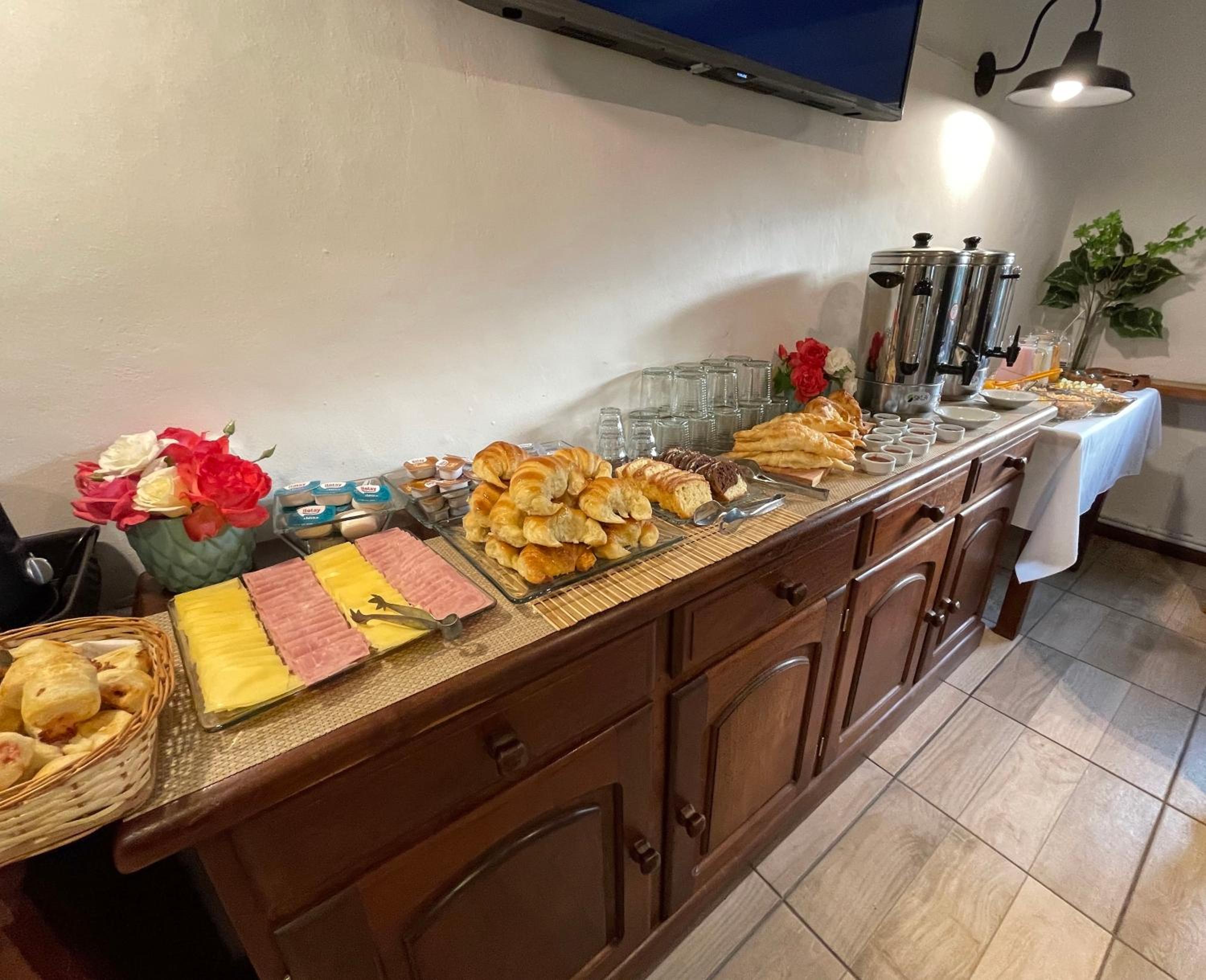 Latitud Cuarenta Suites