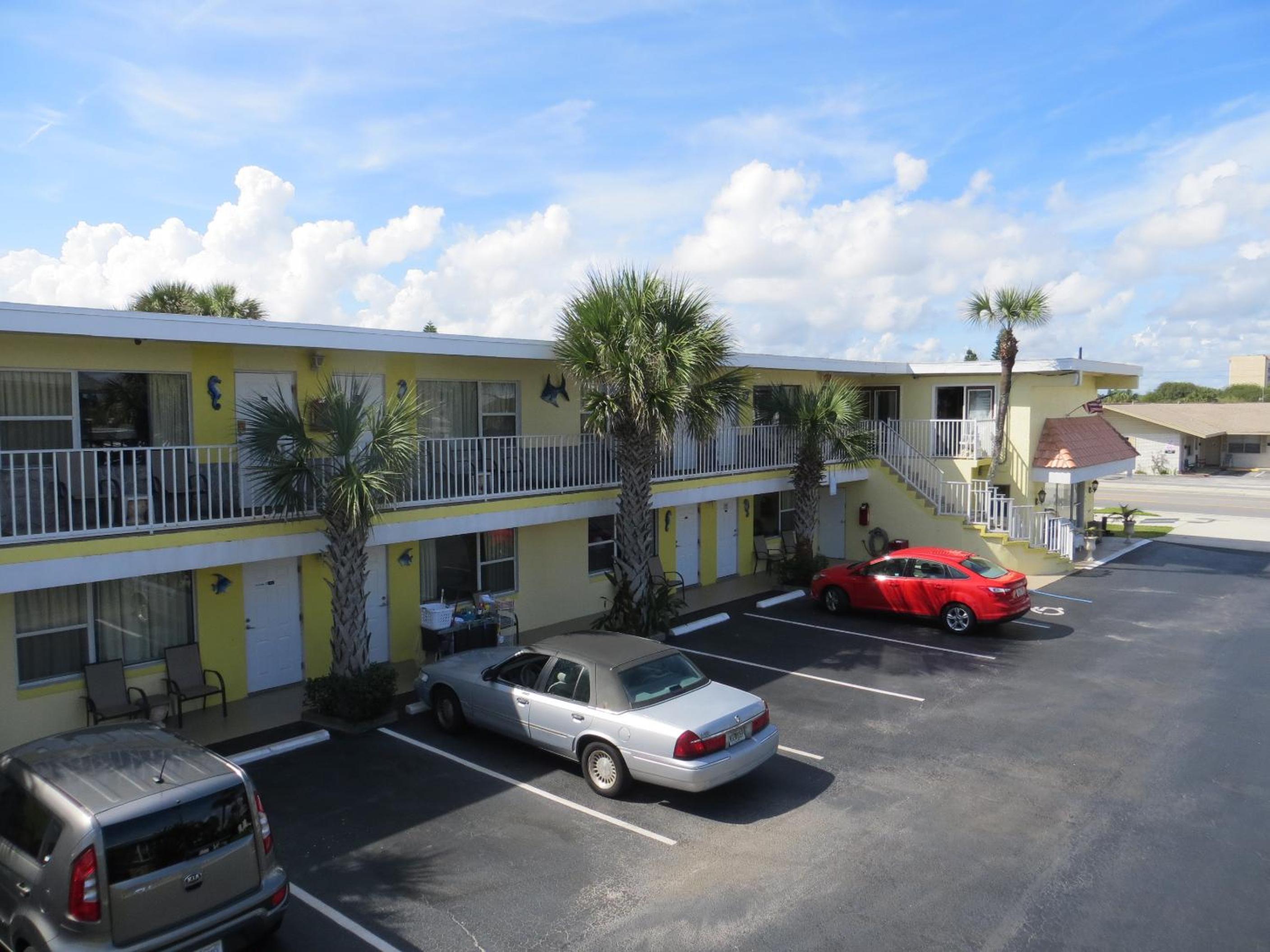 Sand Castle Motel