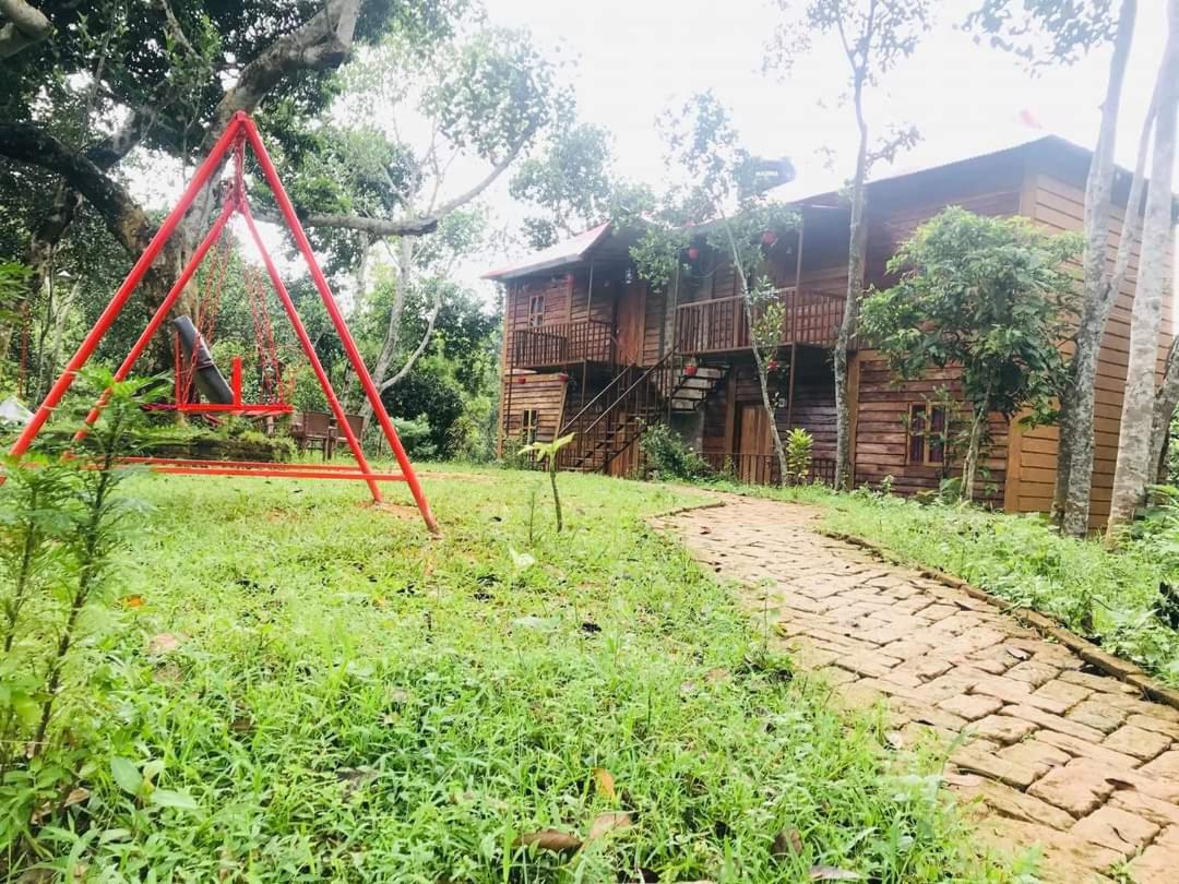 Jungle cottage