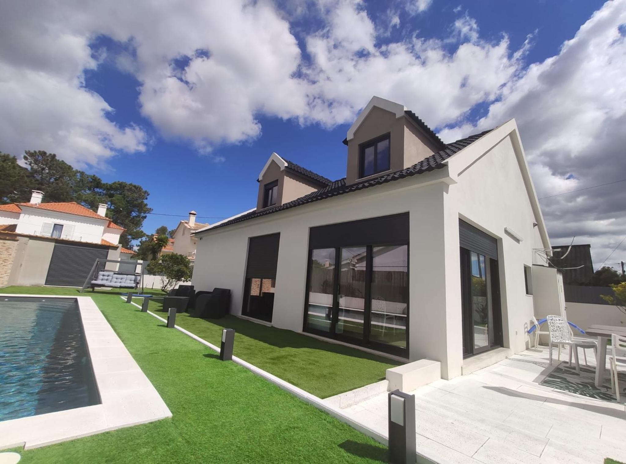 Hotel Marisol Sunset - Image 1