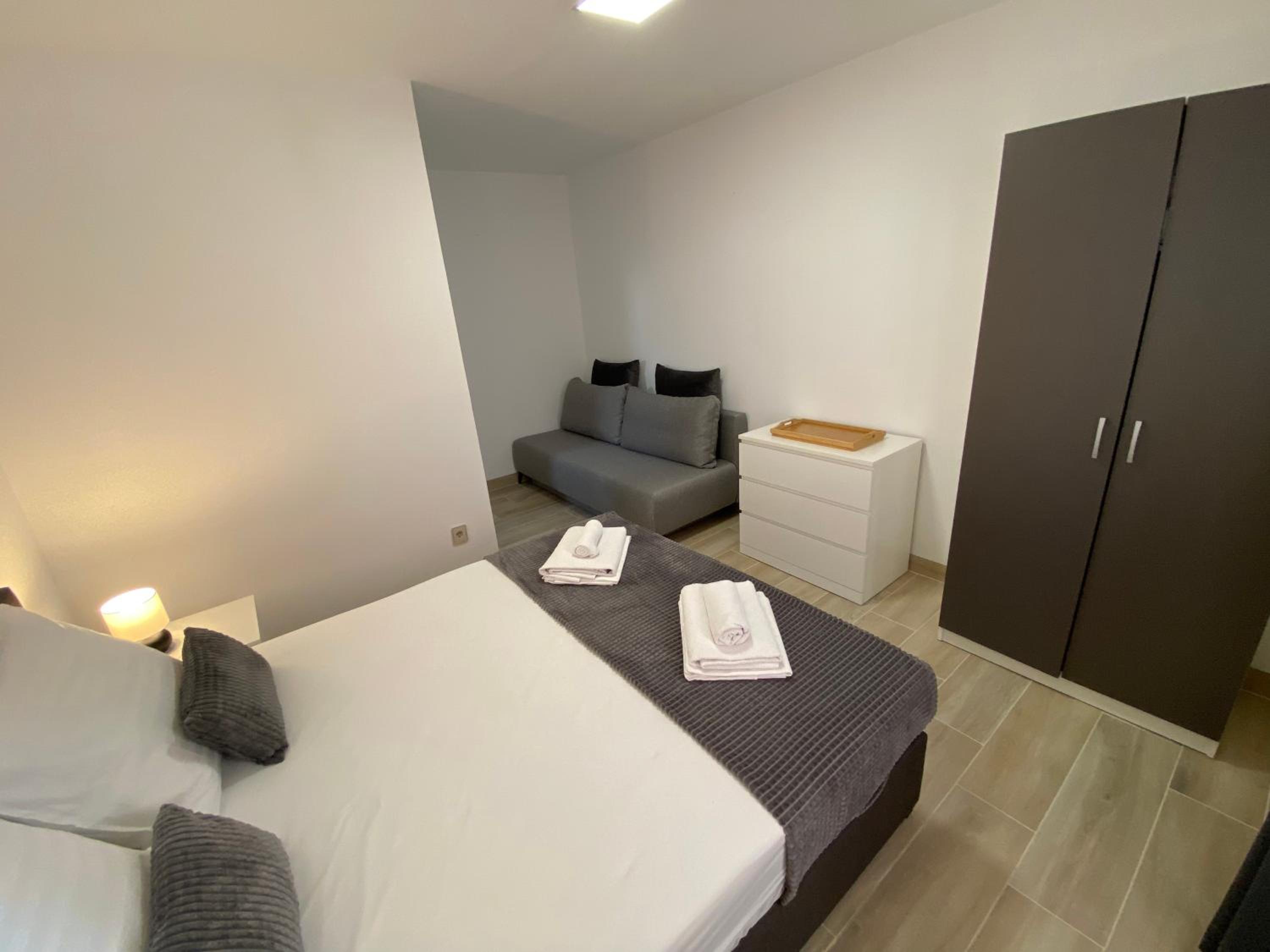 Maritom Apartments