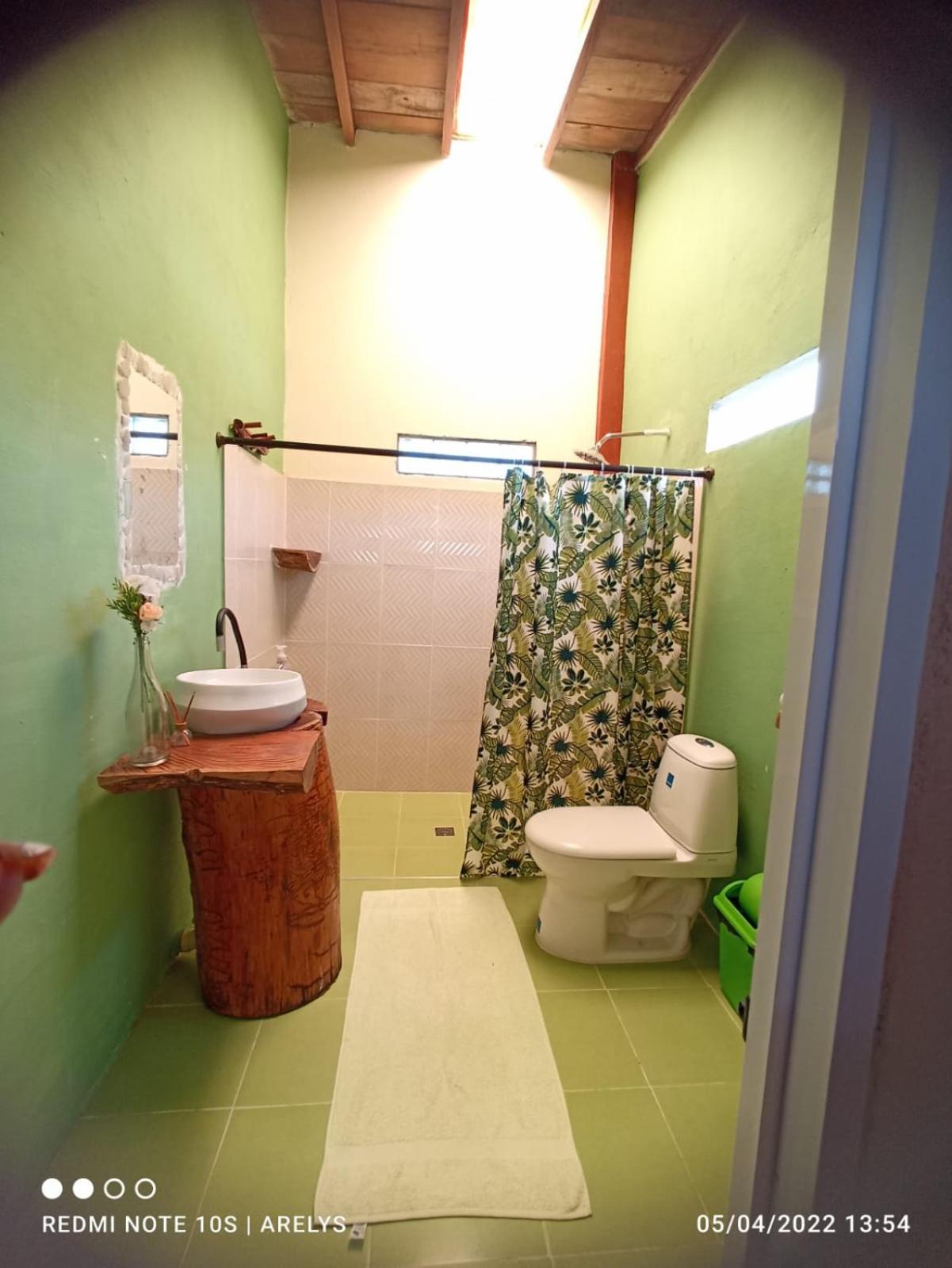 Photo 11