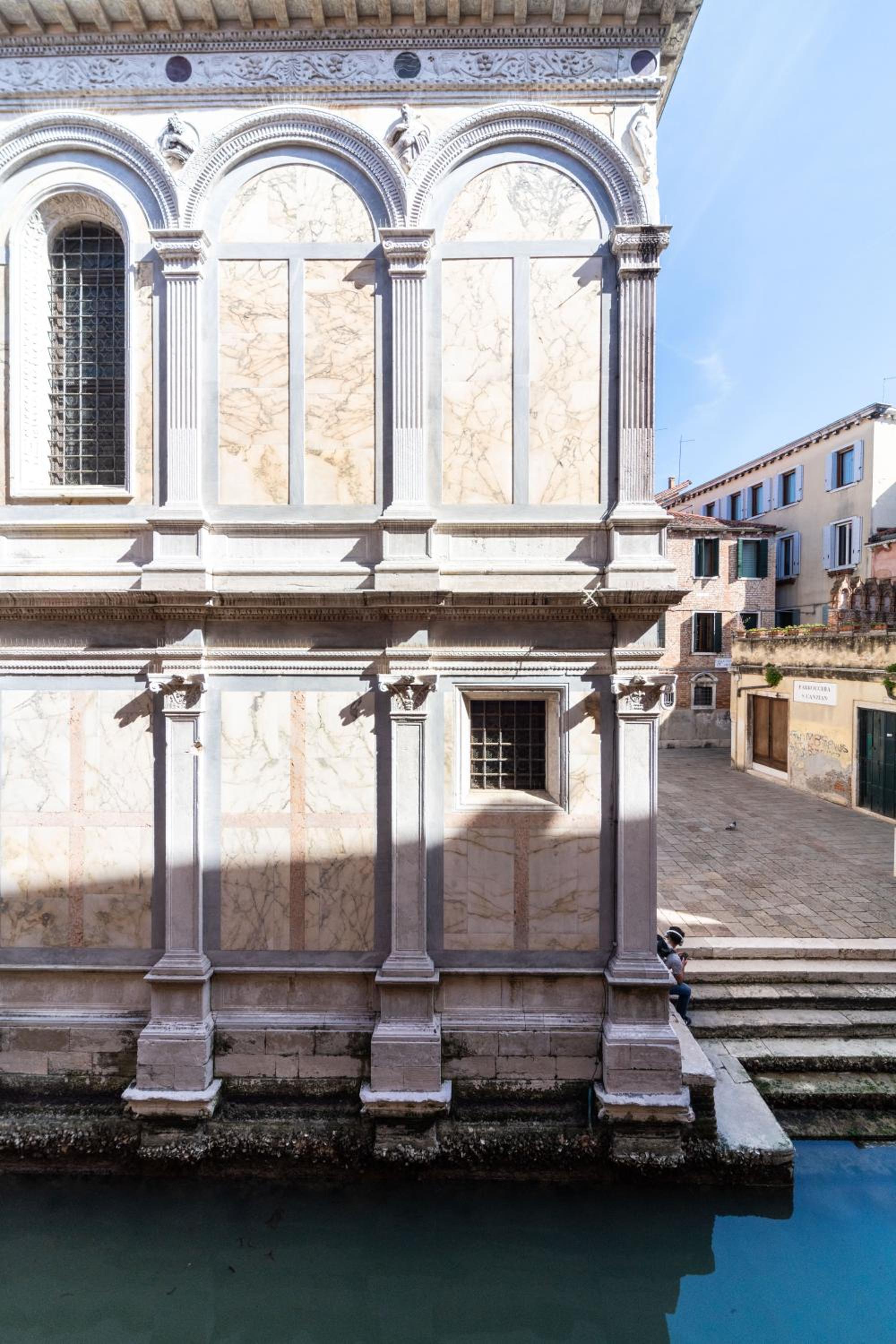 Palazzo Miracoli Apartments