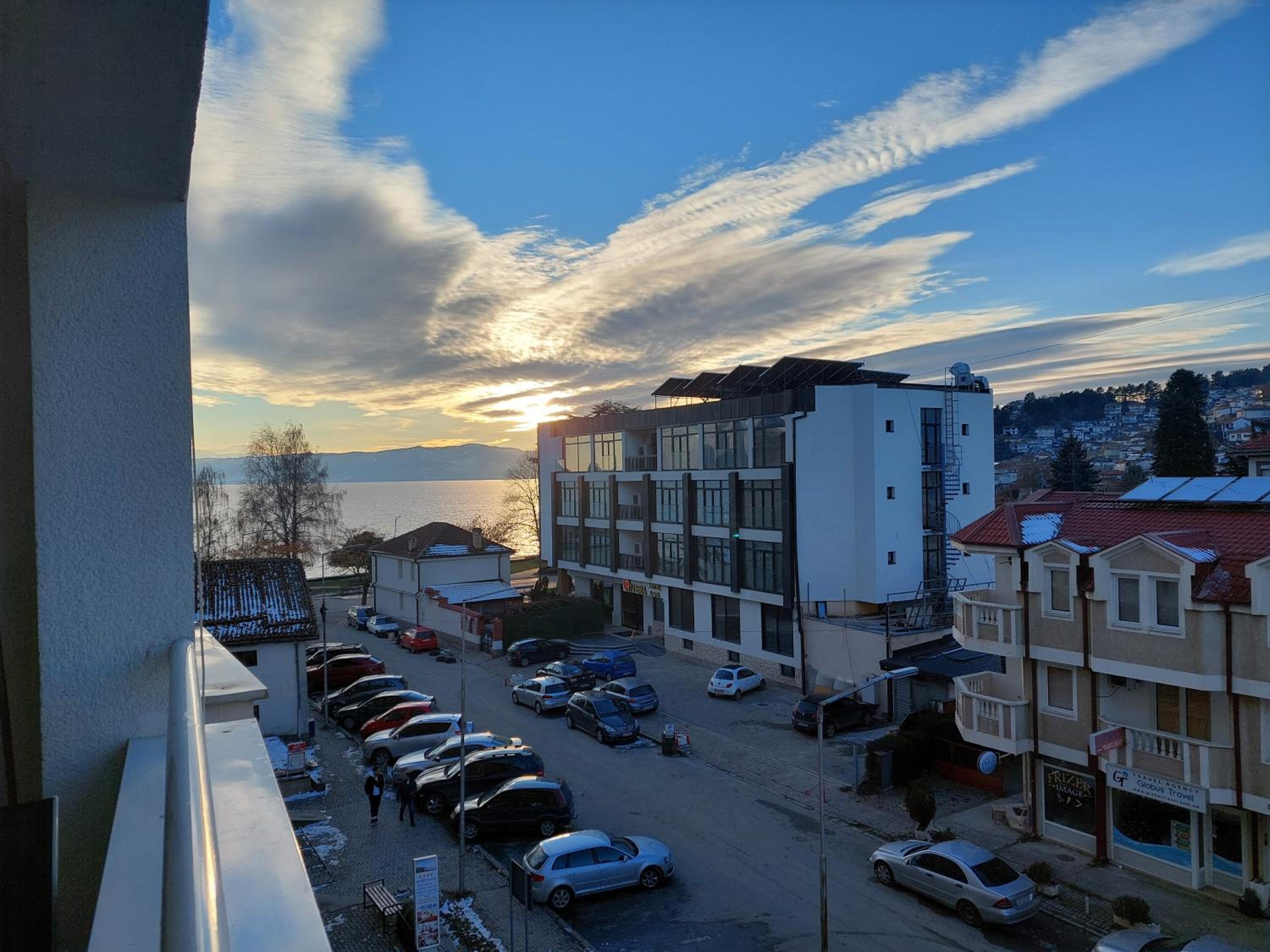 Exclusive Apartments with Lake view view 2