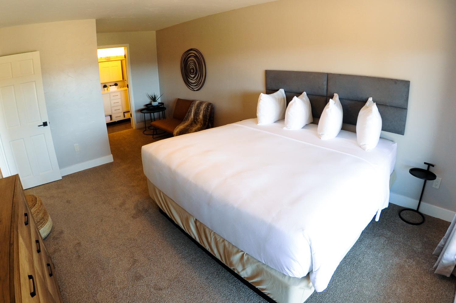 Royal Gorge Cabins