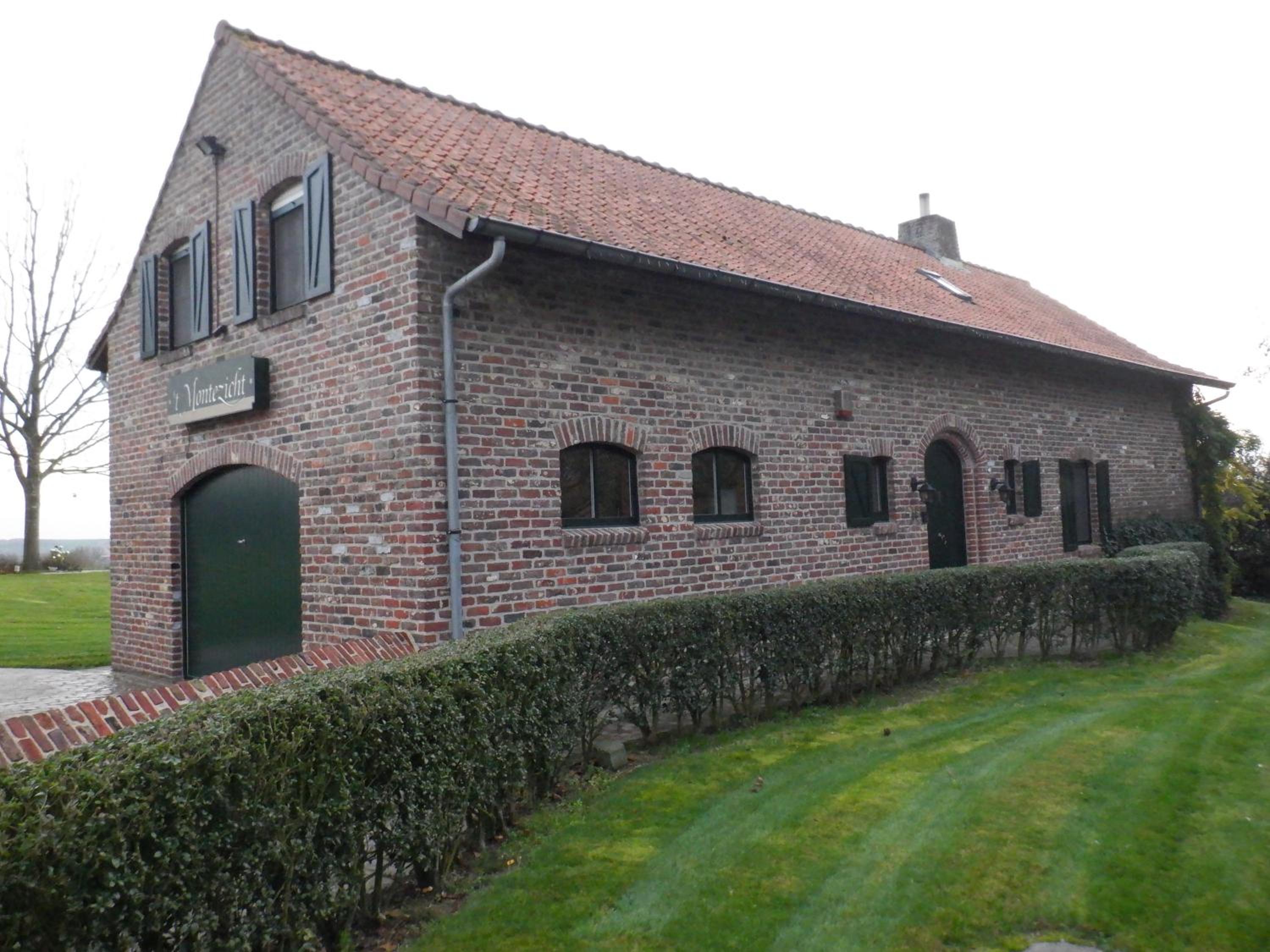 Vakantiehuis Montezicht in de groene heuvels van Dranouter