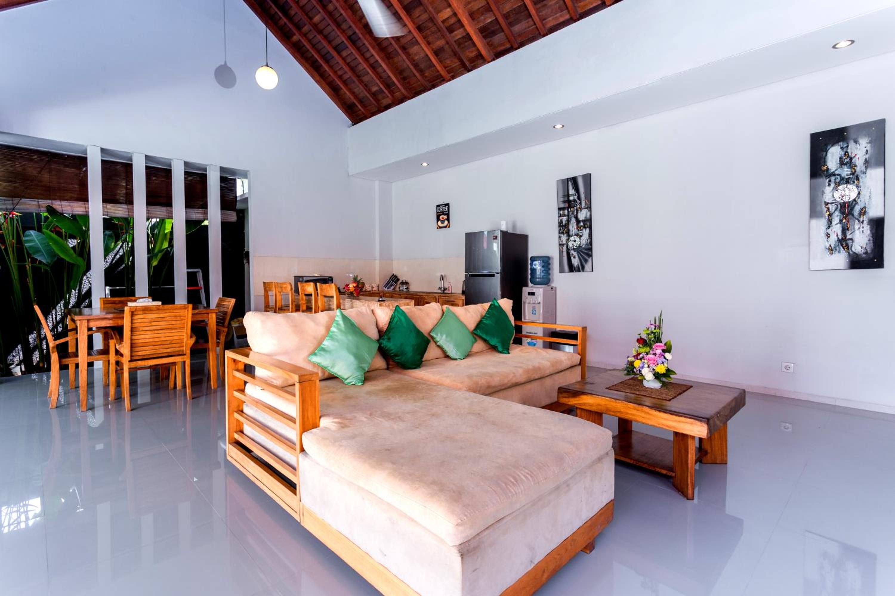 Villa Joylen Seminyak Bali view 3