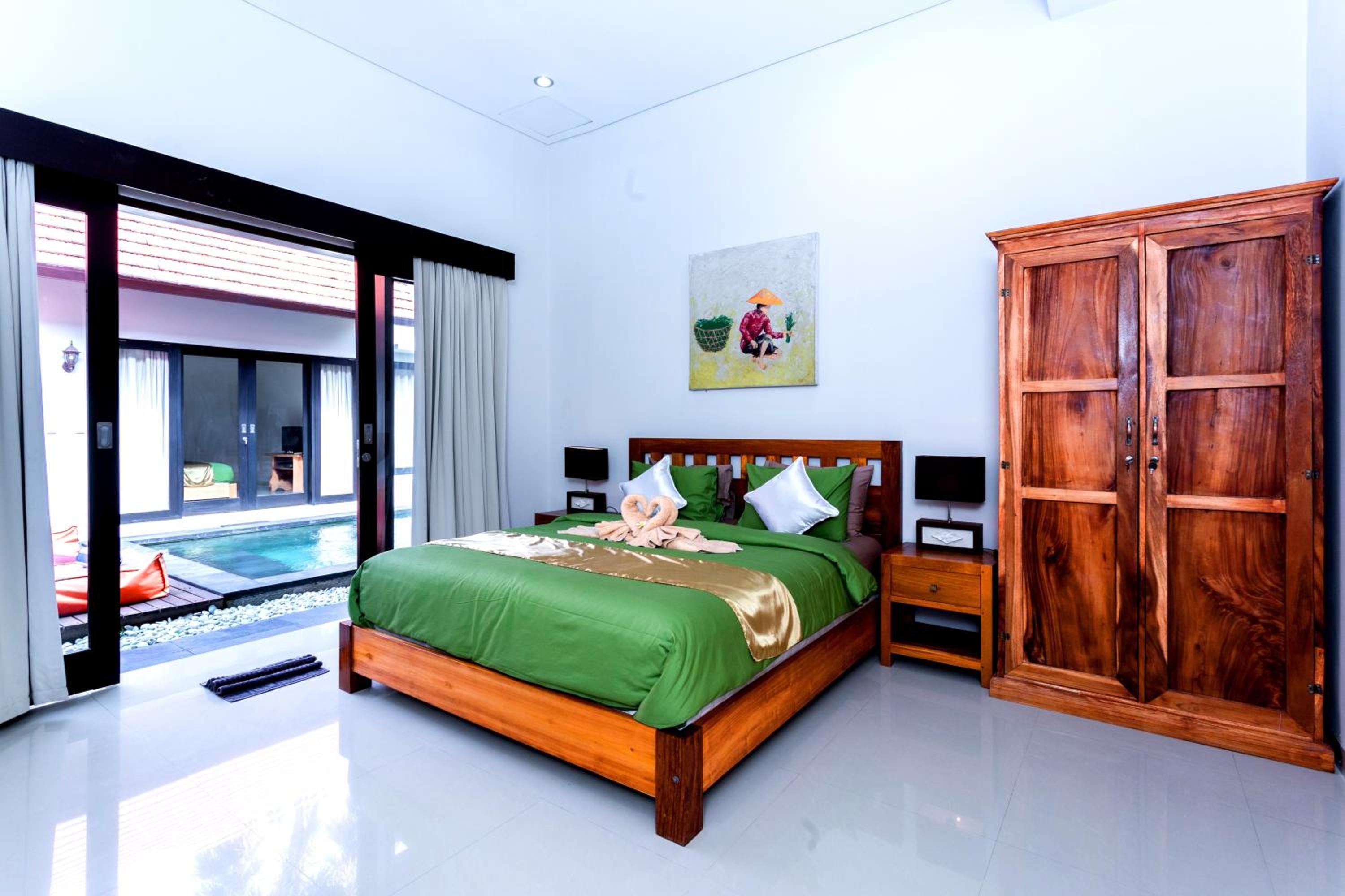 Villa Joylen Seminyak Bali view 4