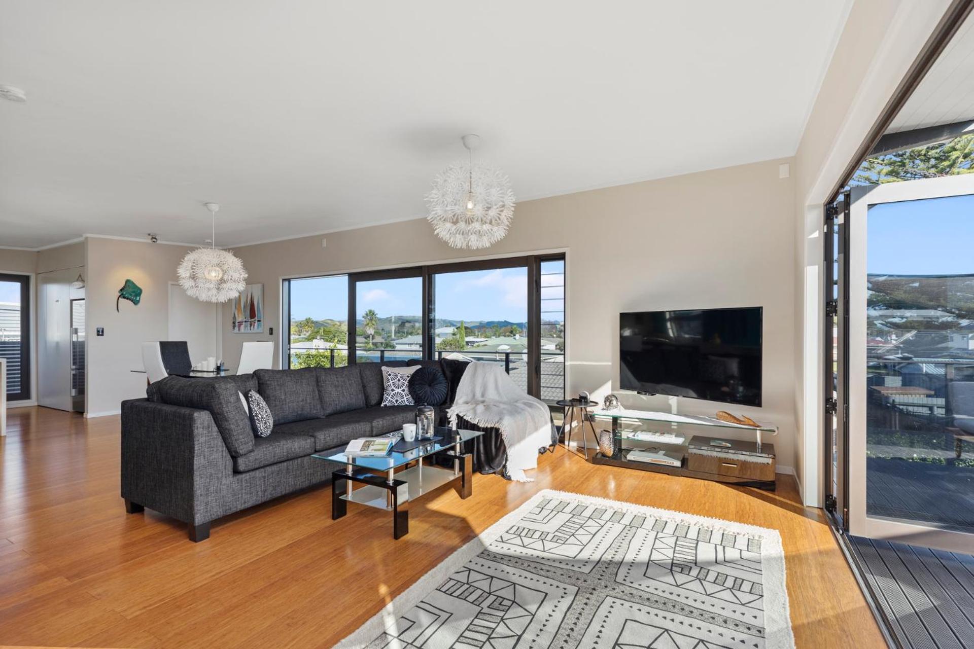 Maranui BeachSide Retreat - Mt Maunganui Home view 2