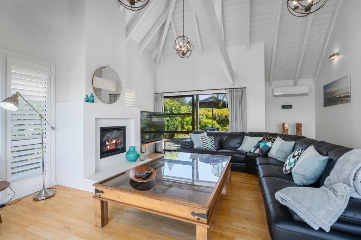 The Palm House - Kerikeri Holiday Home view 2