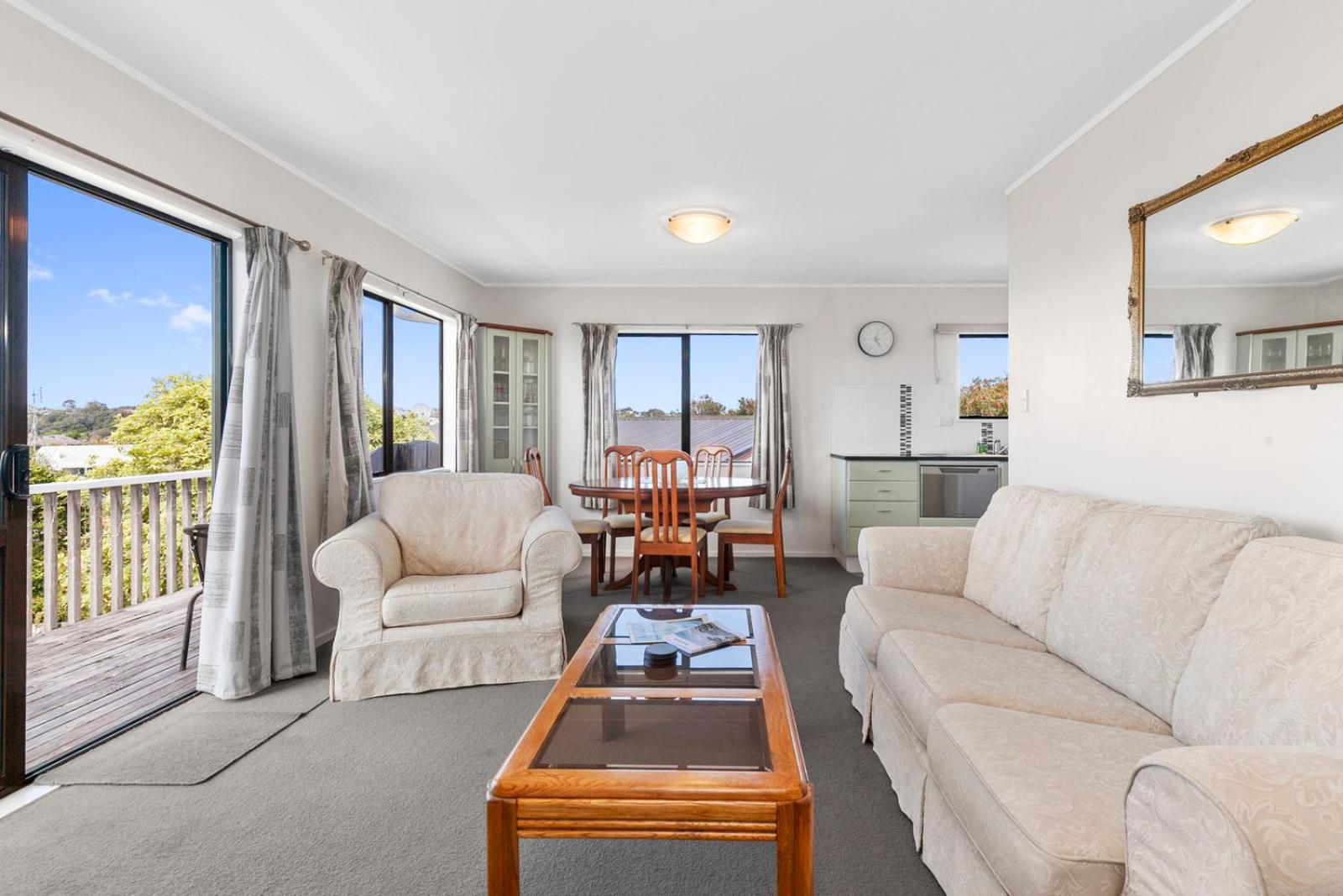 Snells Seaside Bach - Snells Beach Holiday Home view 2
