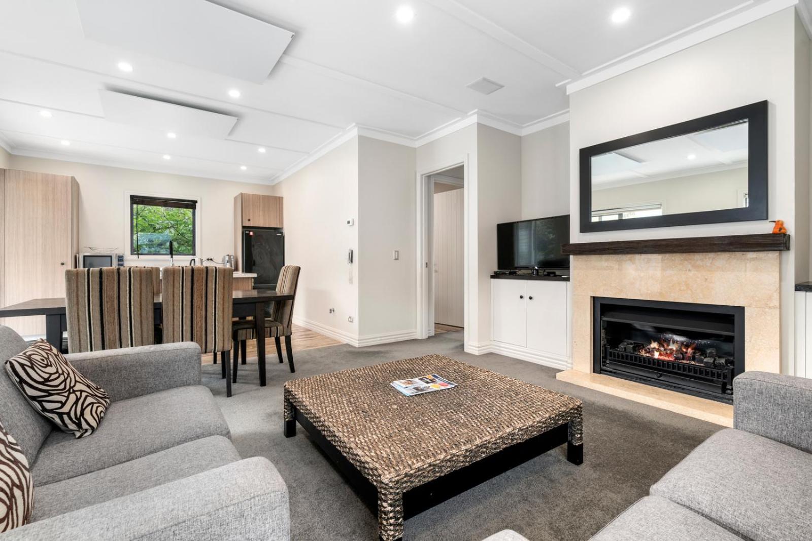 Cardrona Cottage - Cardrona Holiday Home view 2