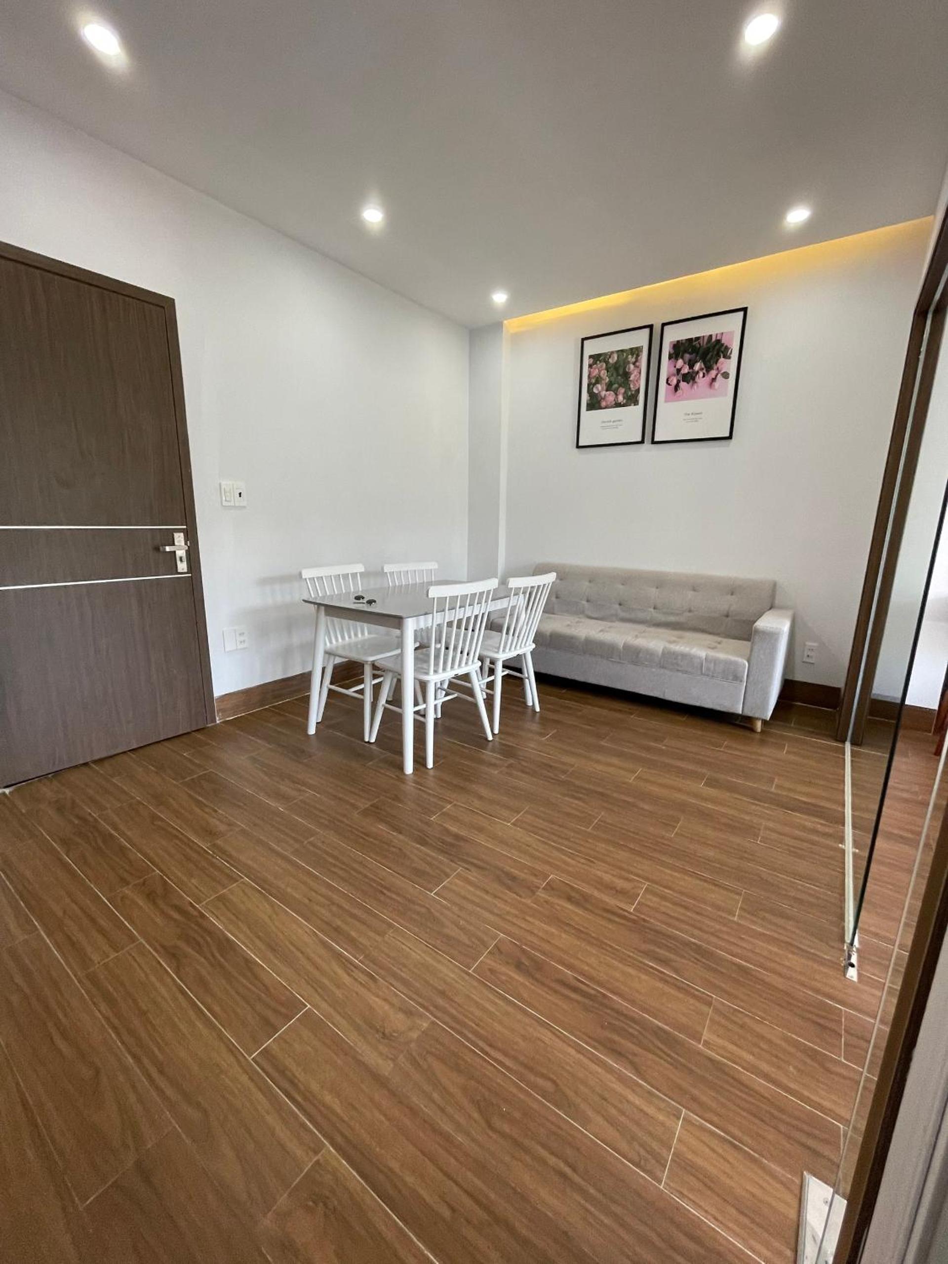 Fullmoon Apartment by RentalFM view 5