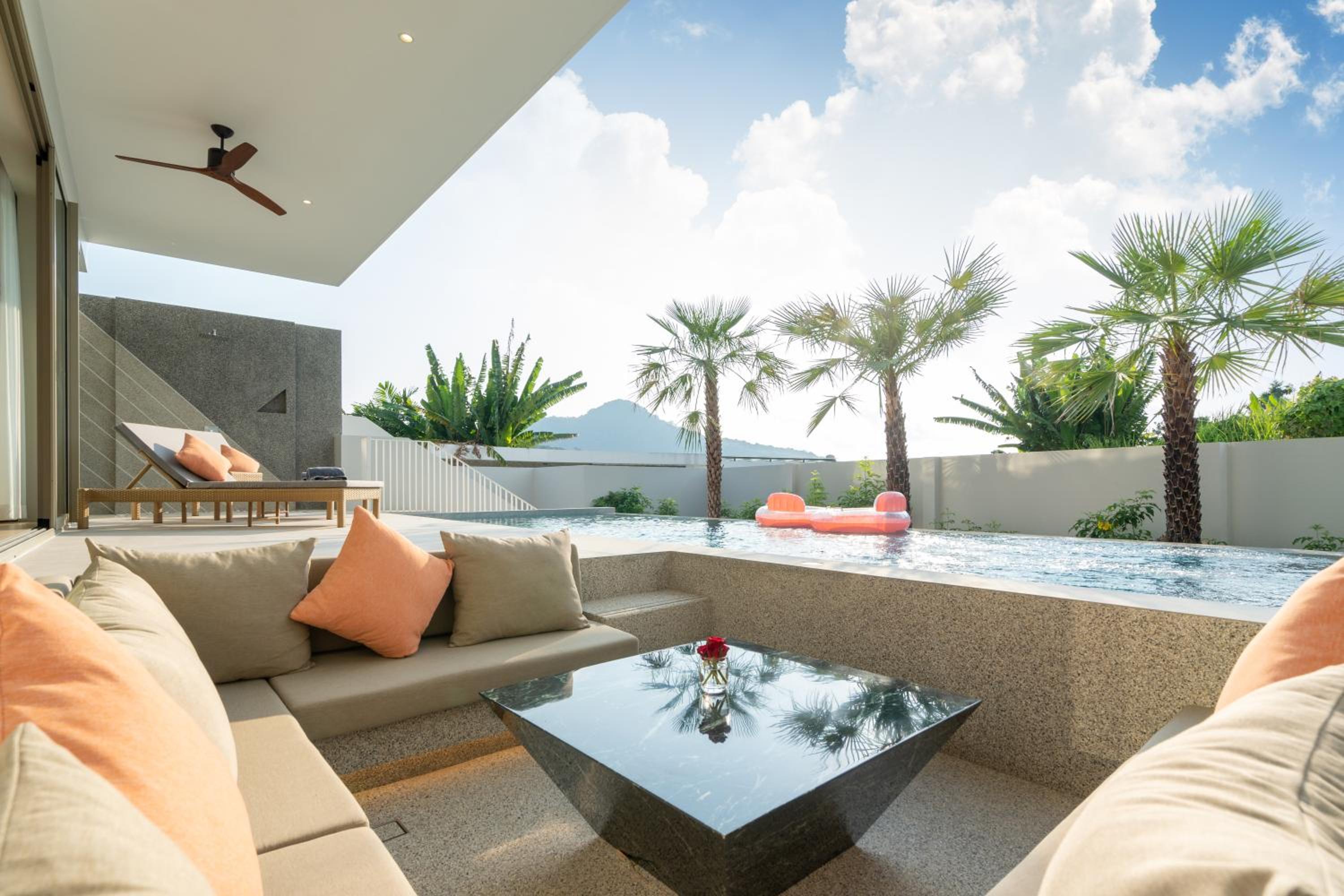 Capucine Villas view 3