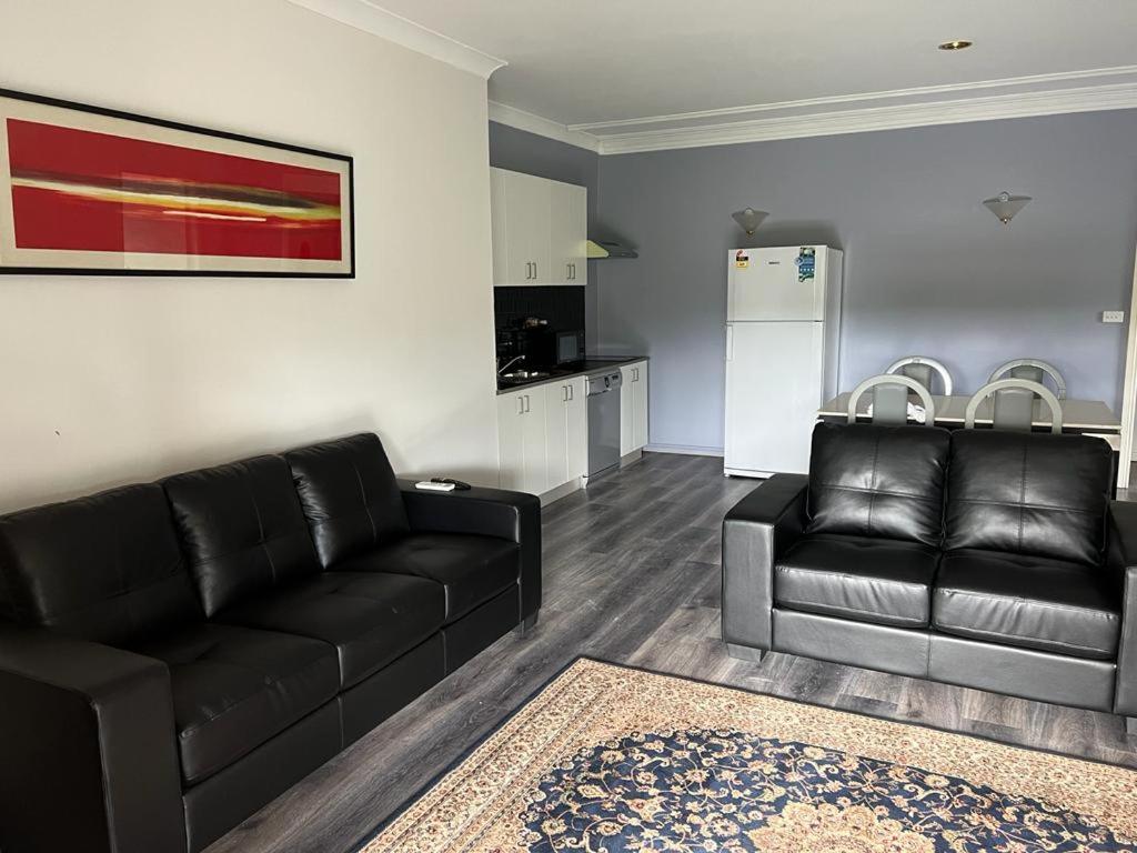 Gosford Inn Motel