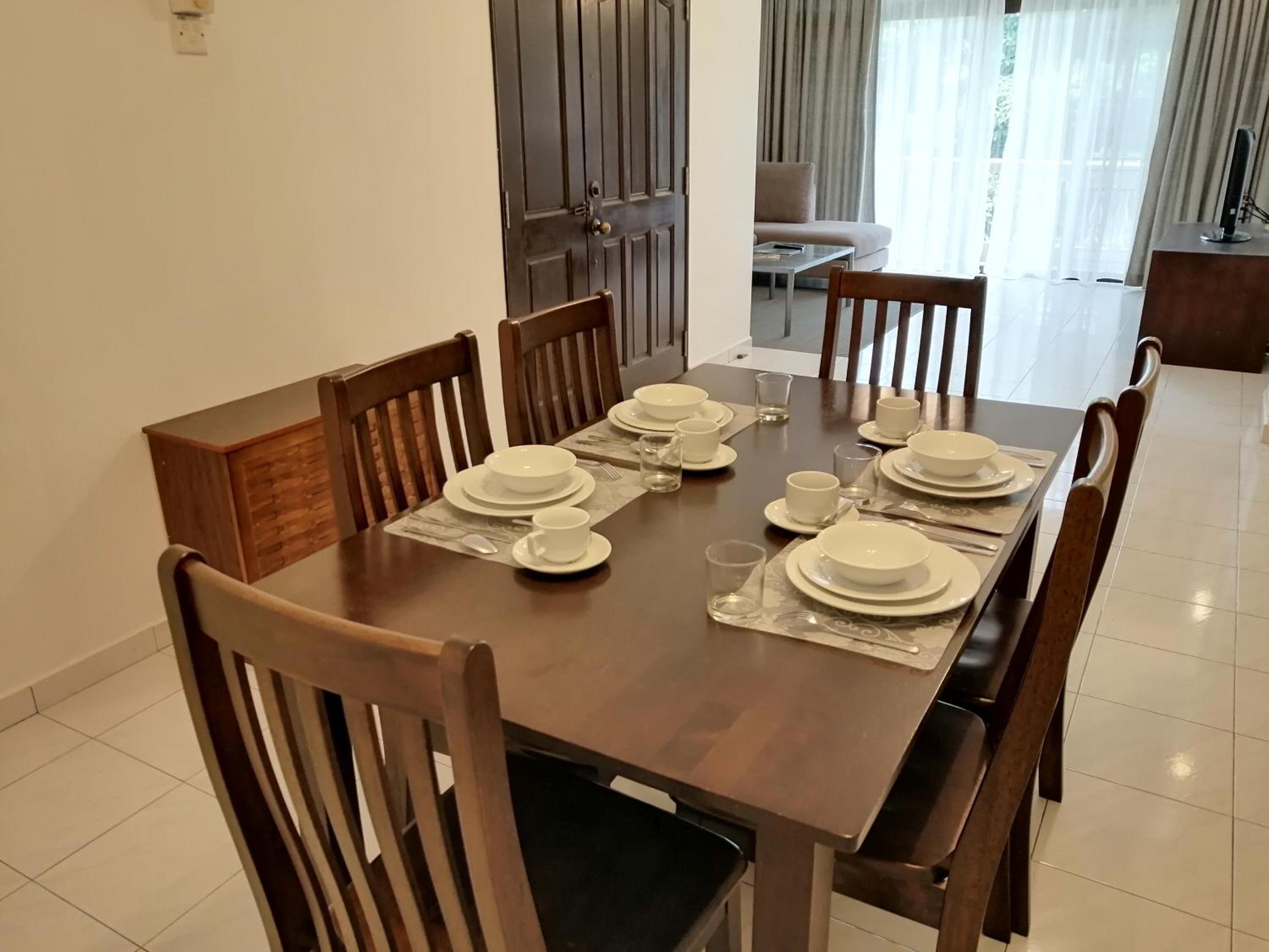 Noble Villa Apartment photo 6