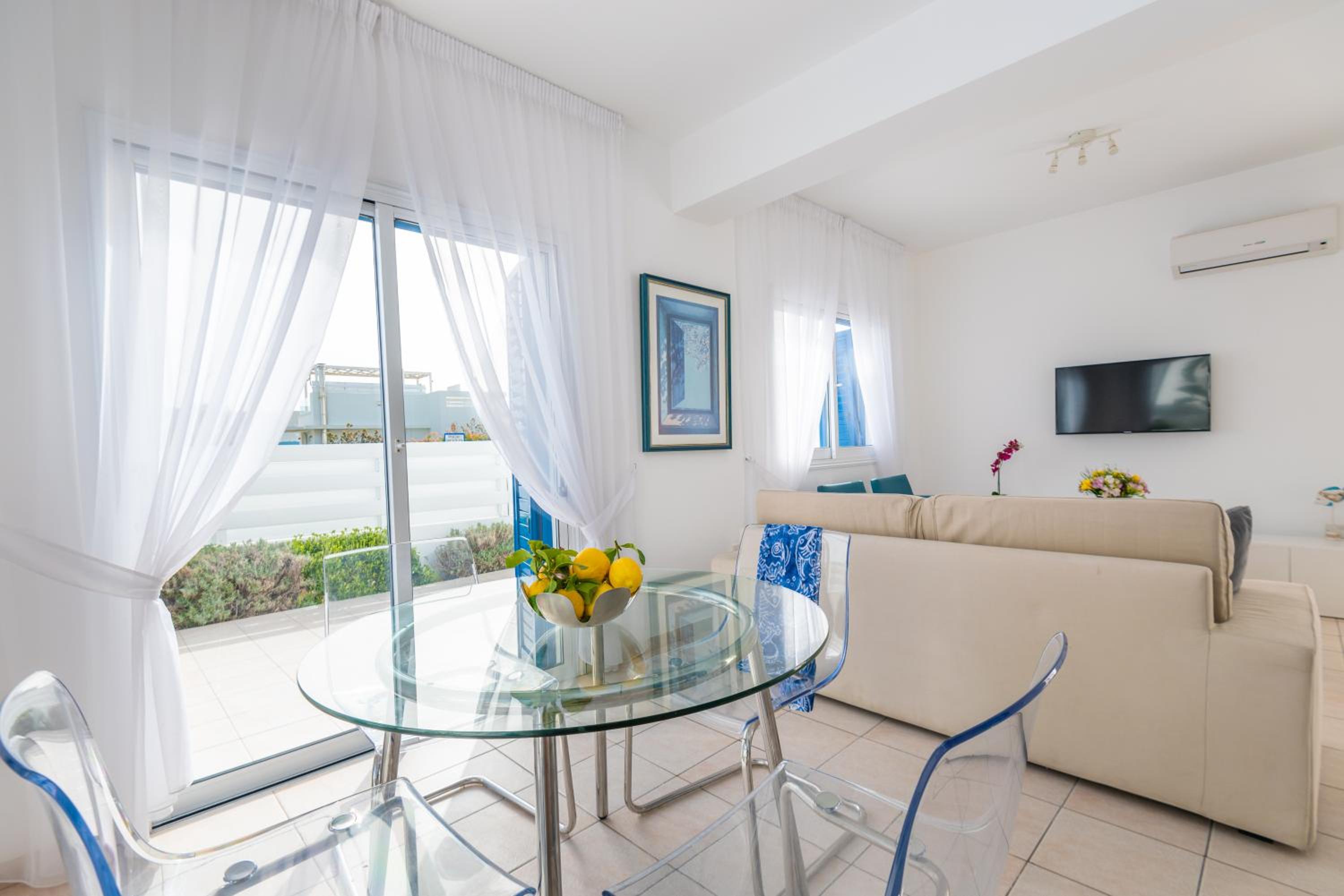 Narcissos Bay View Villa