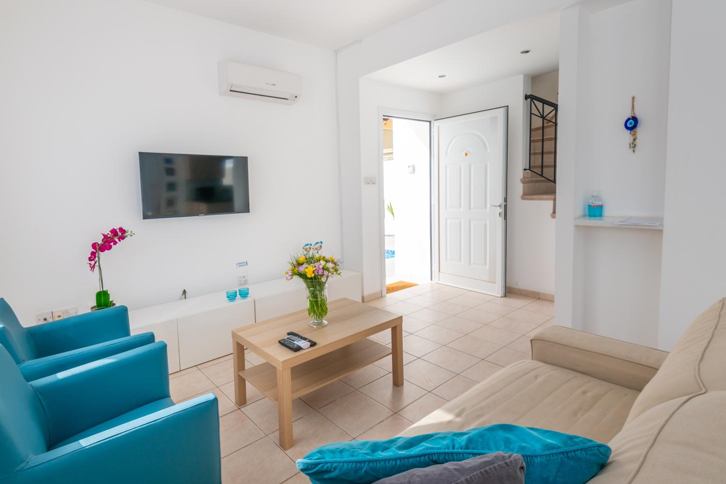 Narcissos Bay View Villa